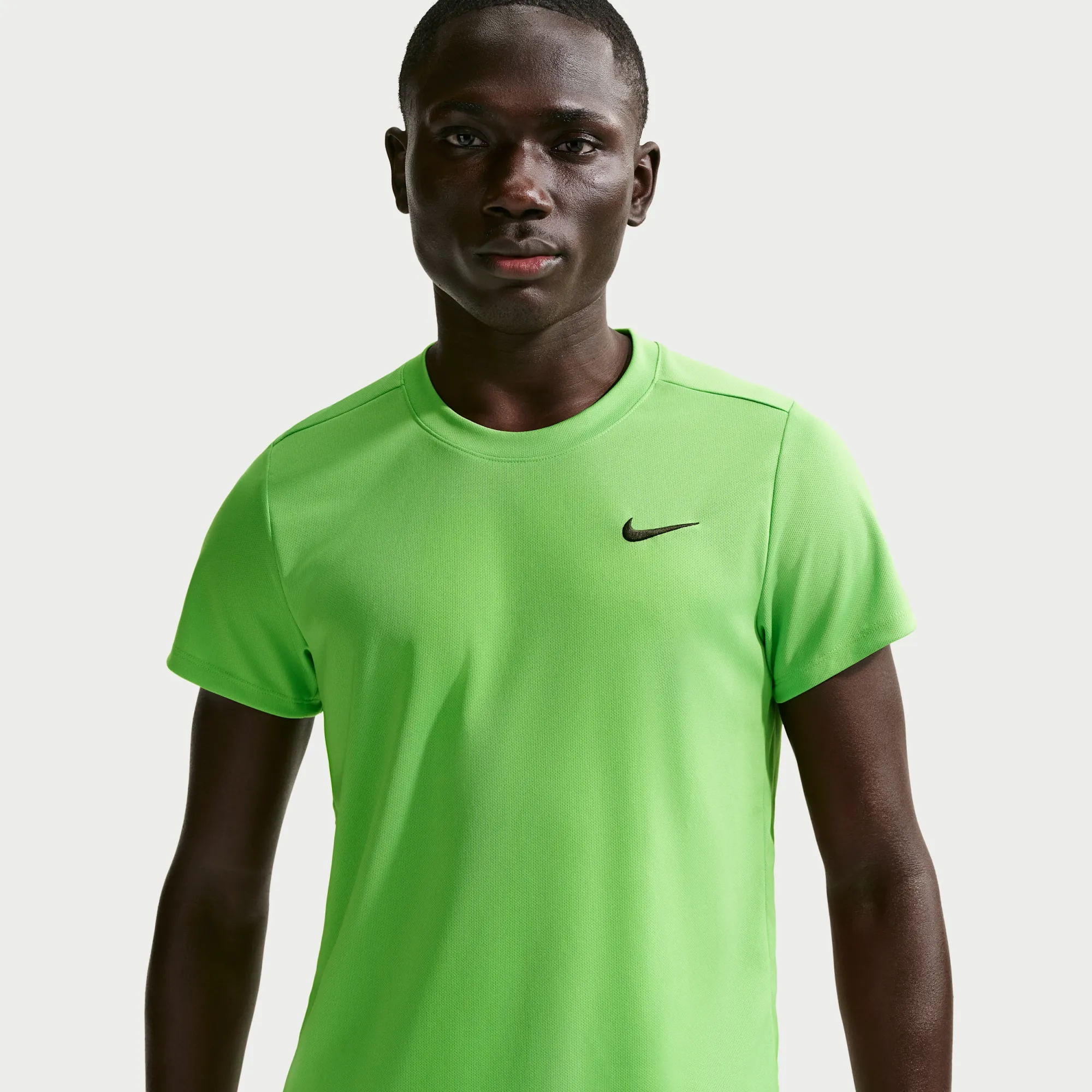 NikeCourt Victory Men's Dri-FIT Tennis Top - Green