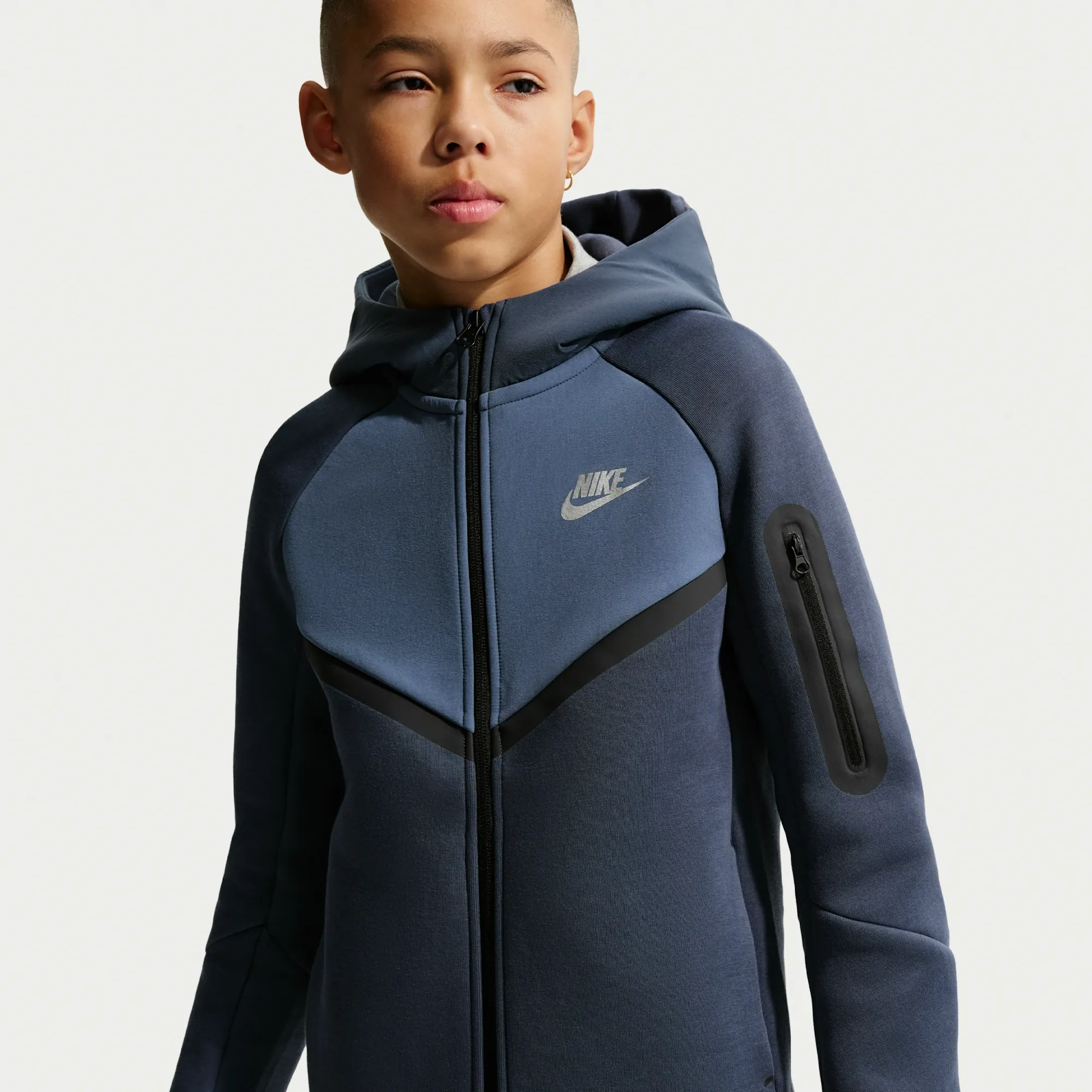 Nike Tech Fleece Older Kids' Full-Zip Hoodie - Blue - Fleece