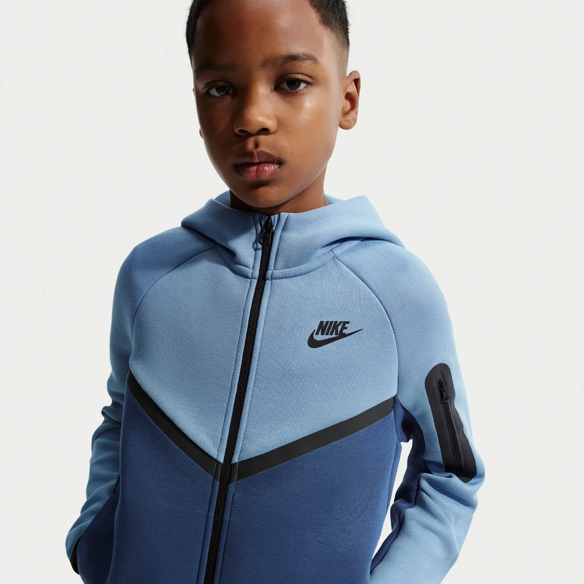 Nike Tech Fleece Older Kids' Full-Zip Hoodie - Blue - Fleece