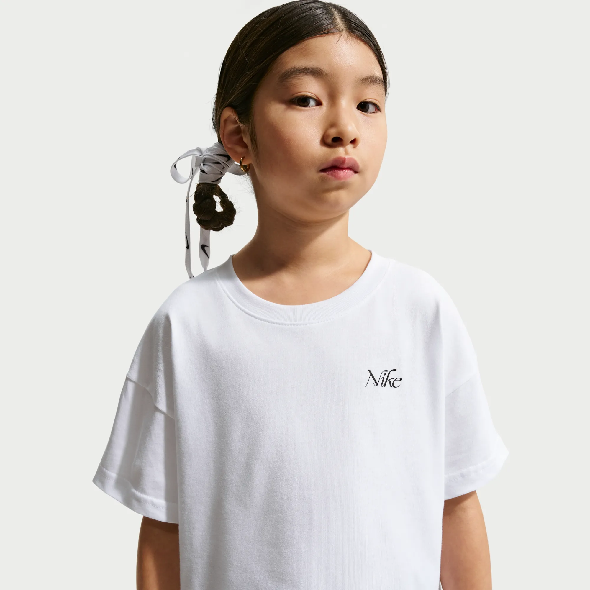 Nike Older Kids' (Girls') Boxy T-Shirt - White