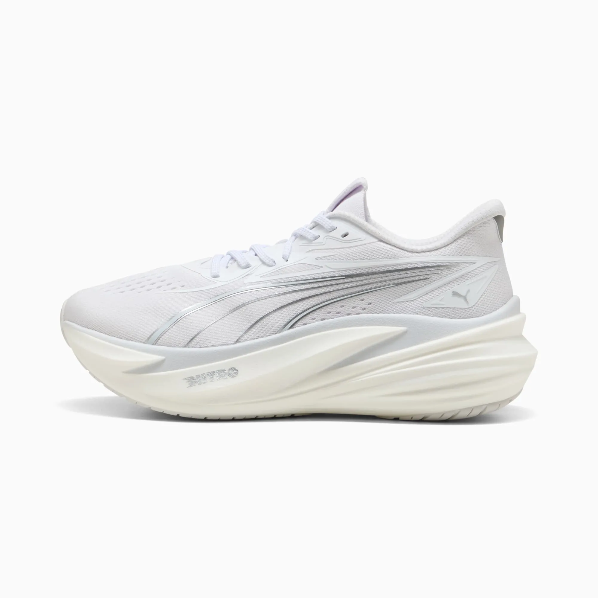 PUMA Magmax Nitroâ¢ 2 Running Shoes Men, White/Silver Mist, size 10