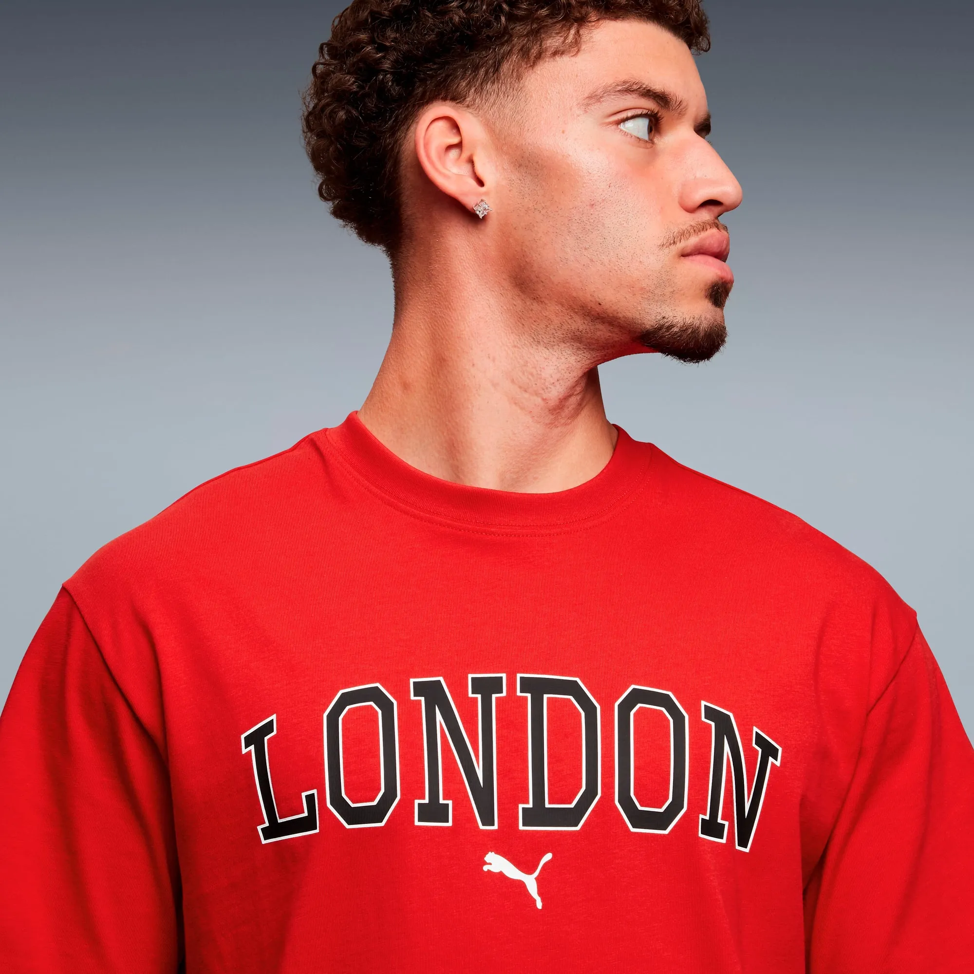 PUMA Graphic Varsity LDN Tee Shirt Unisex, Red, size Large