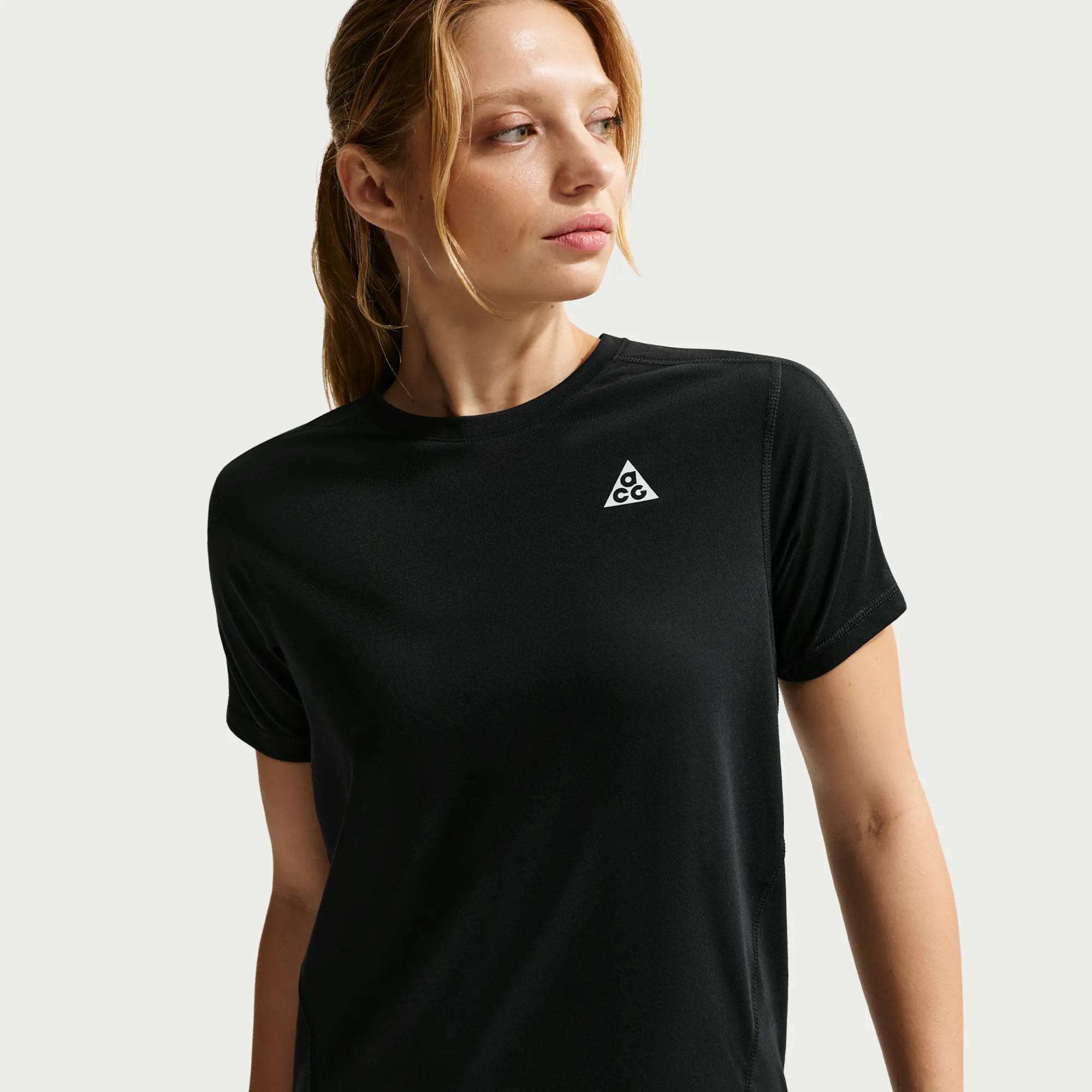 Nike ACG Women's Dri-FIT Short-Sleeve Trail Running Top - Black