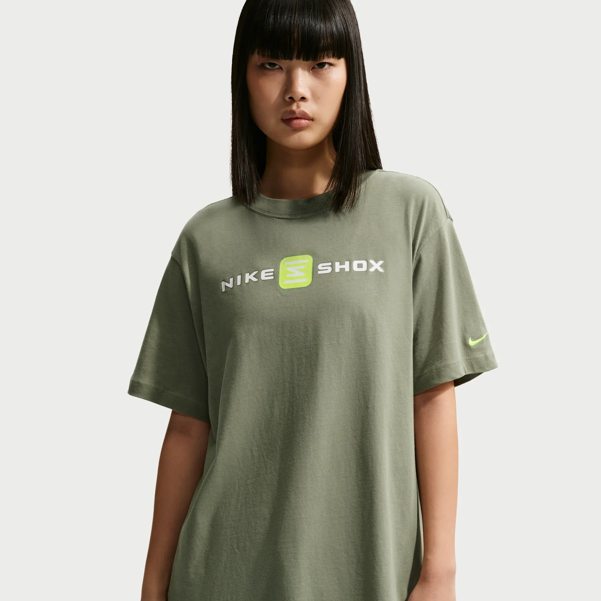 Nike Women's Graphic T-Shirt - Grey - Cotton