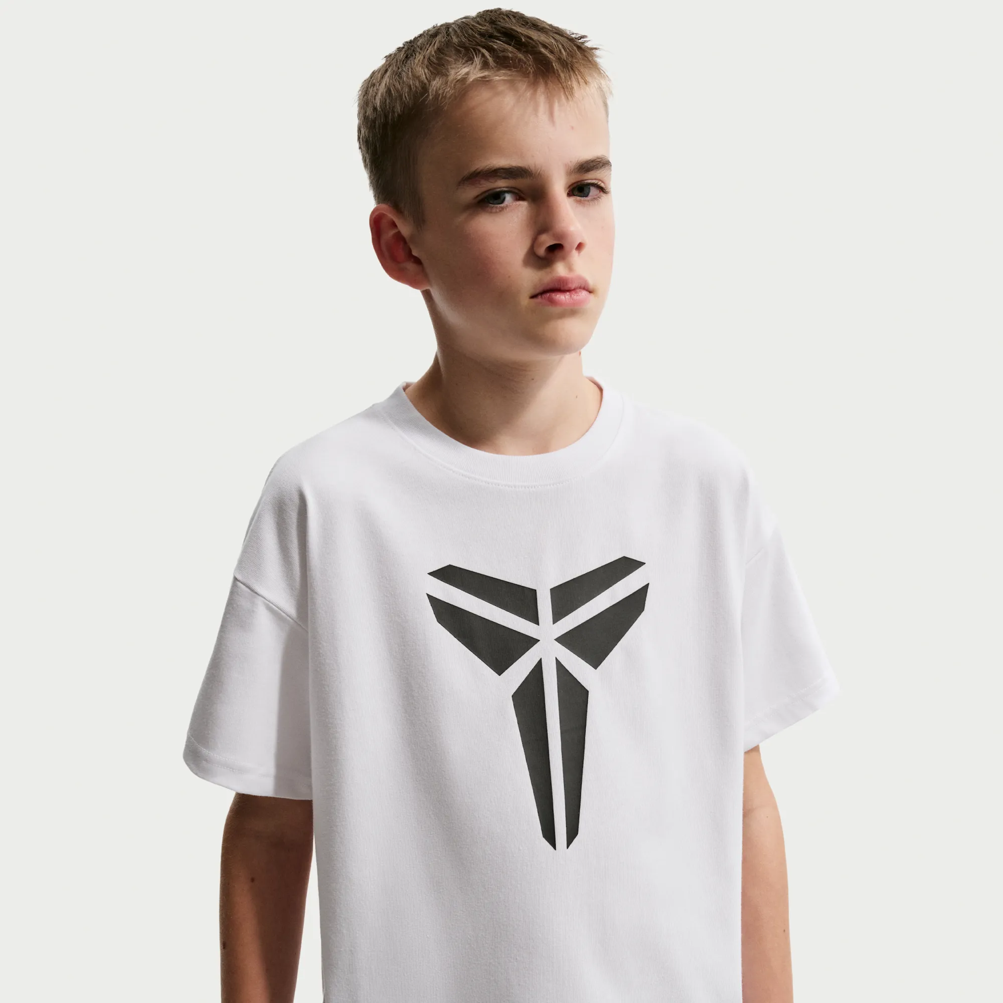 Nike Kobe Older Kids' Dri-FIT Max90 T-Shirt - White - Polyester/Cotton
