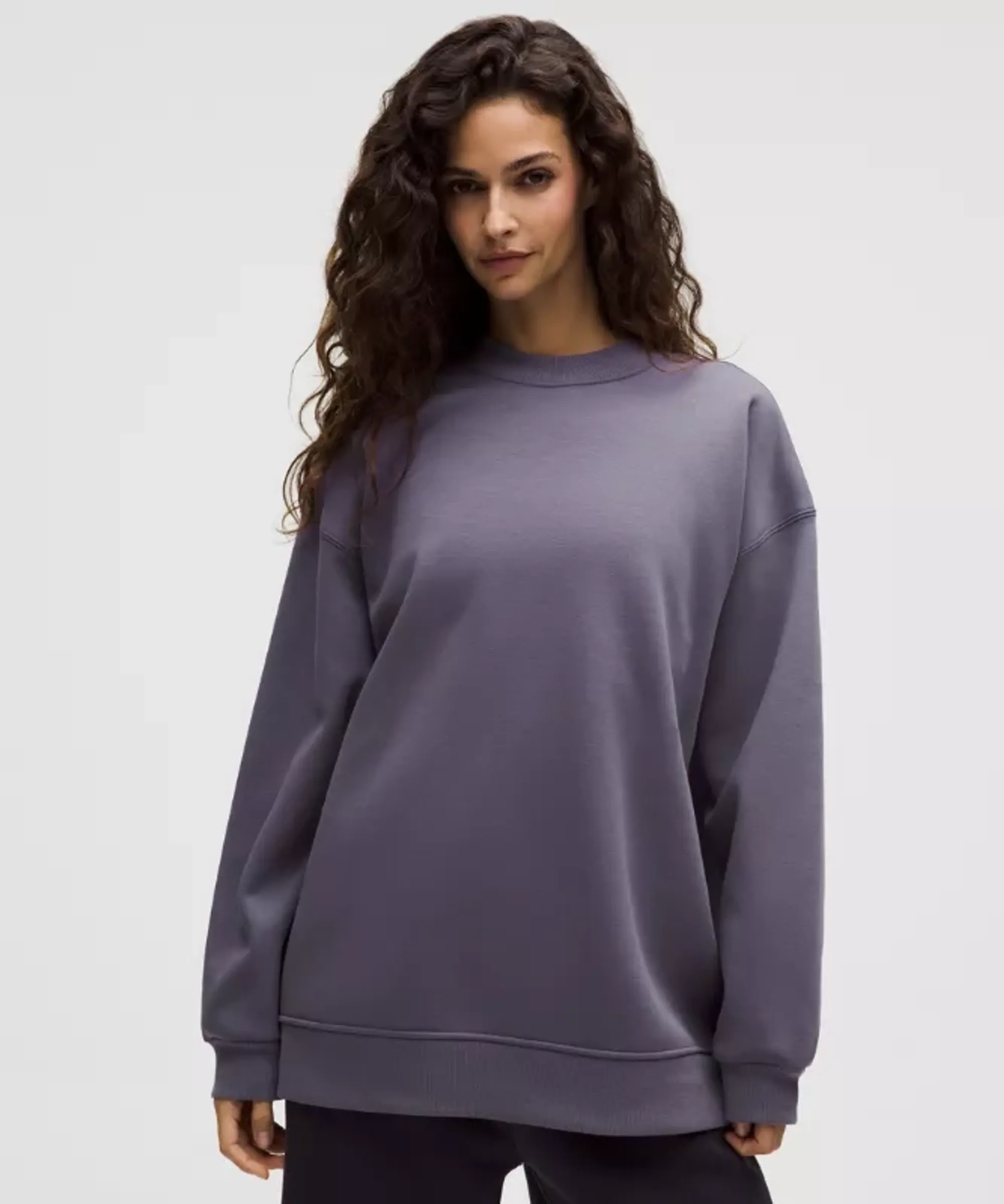 lululemon – Women's Big Cozy Ultra-Oversized Crew Sweatshirt – Color Purple – Size Large