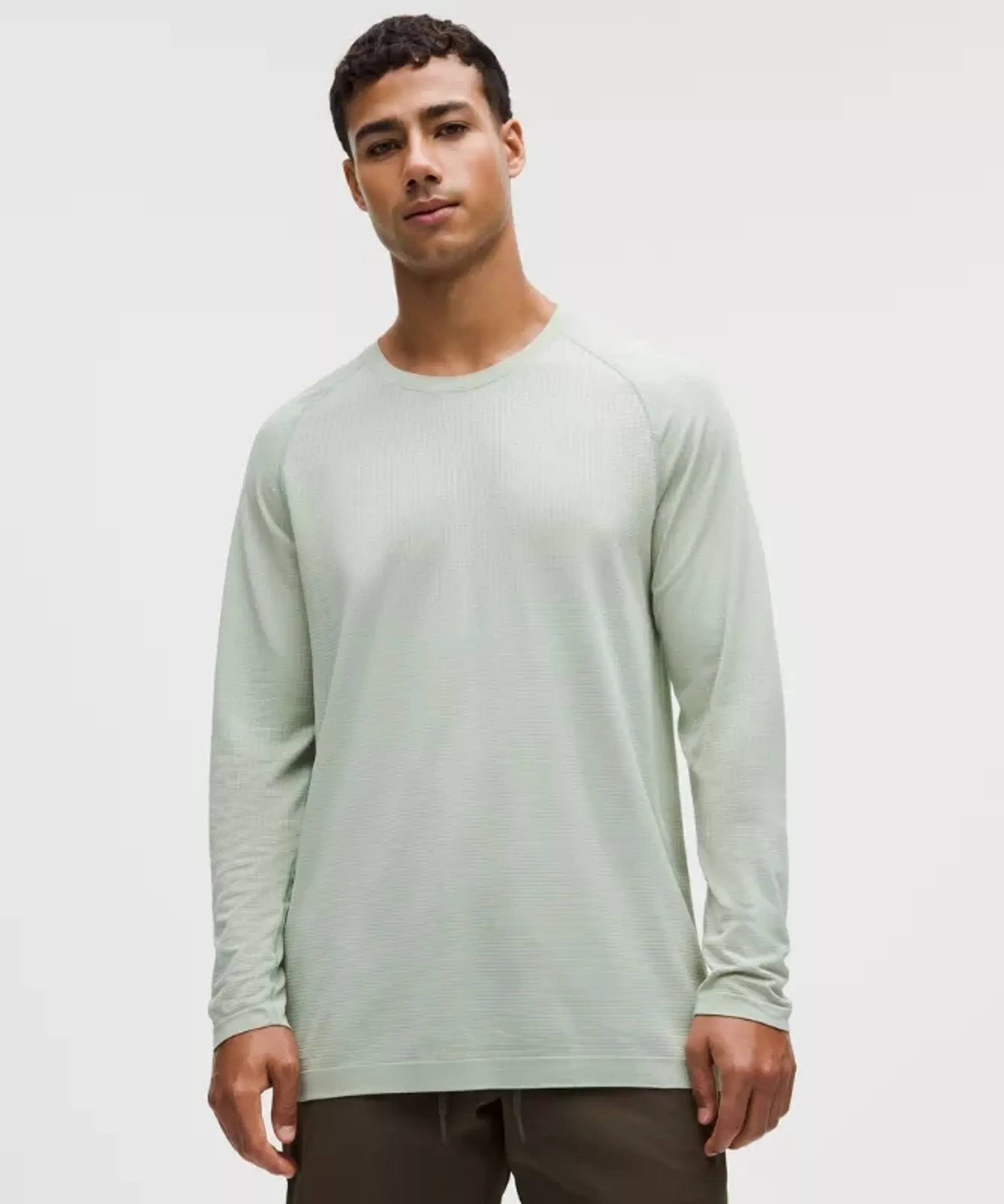 lululemon – Men's Metal Vent Tech Long-Sleeve Shirt – Color Green – Size Large