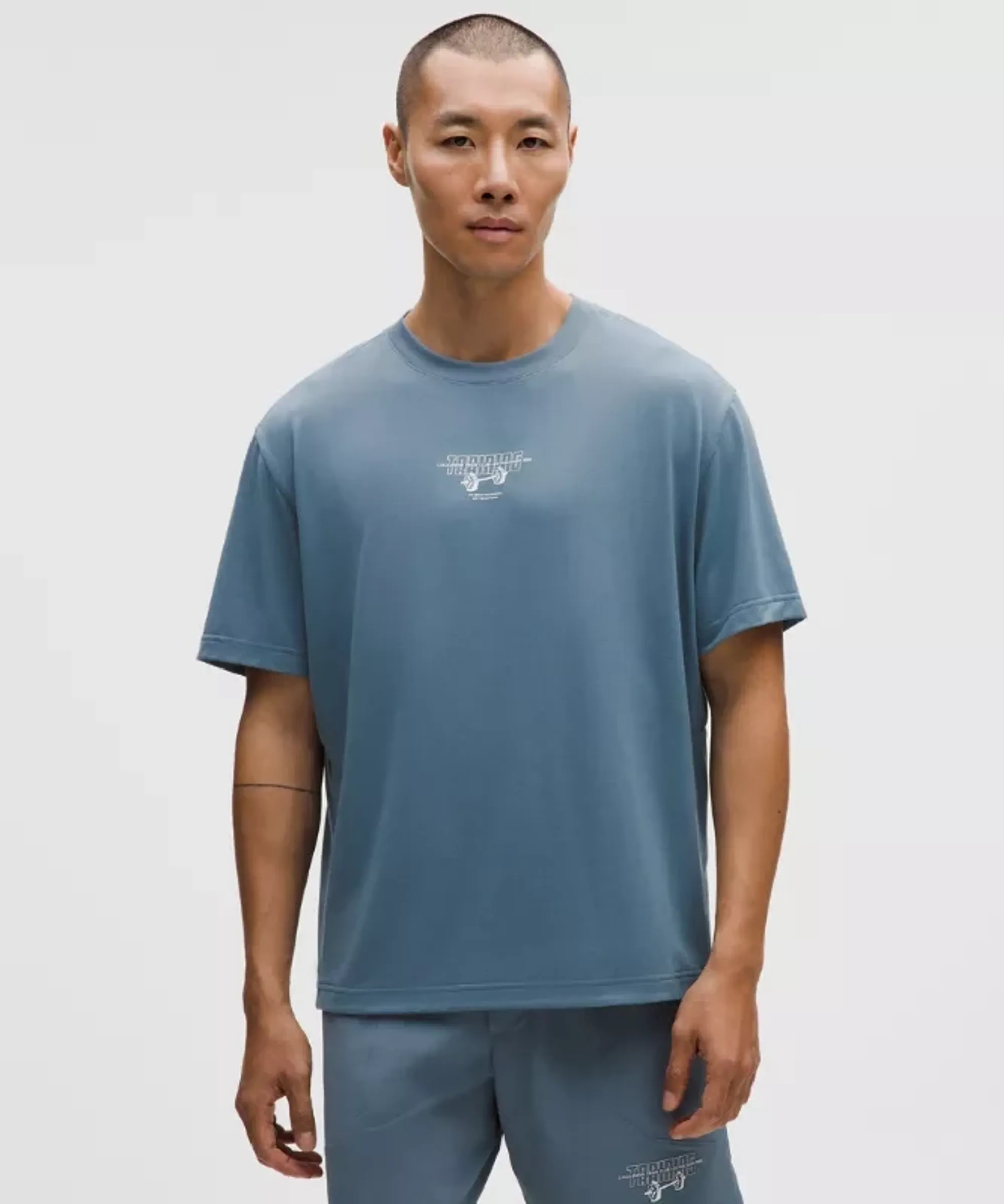 lululemon – Men's EasySet Train Short-Sleeve Shirt Graphic – Color Blue – Size Large