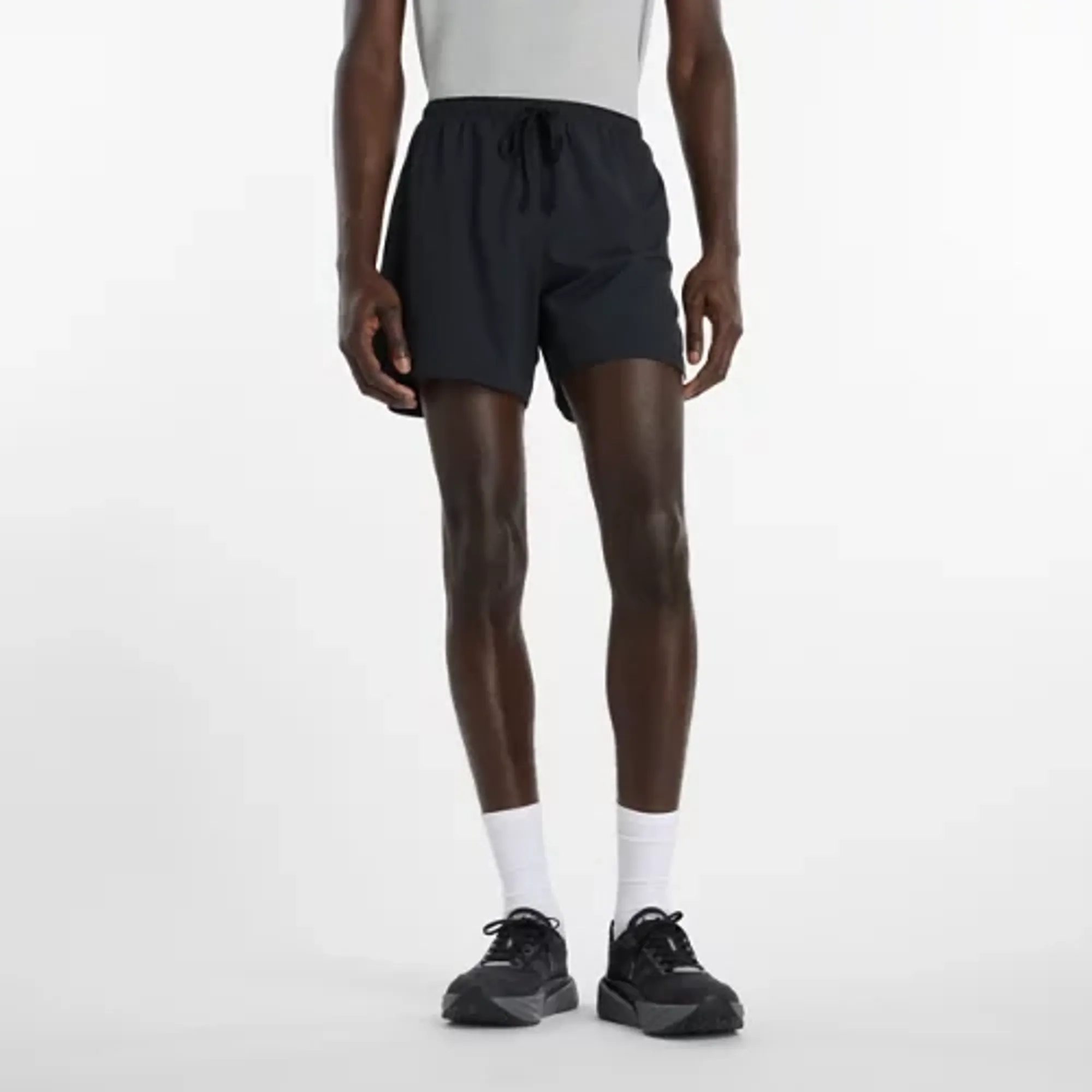 New Balance Men's RC Essential Short 5" in Black/Grey Polywoven