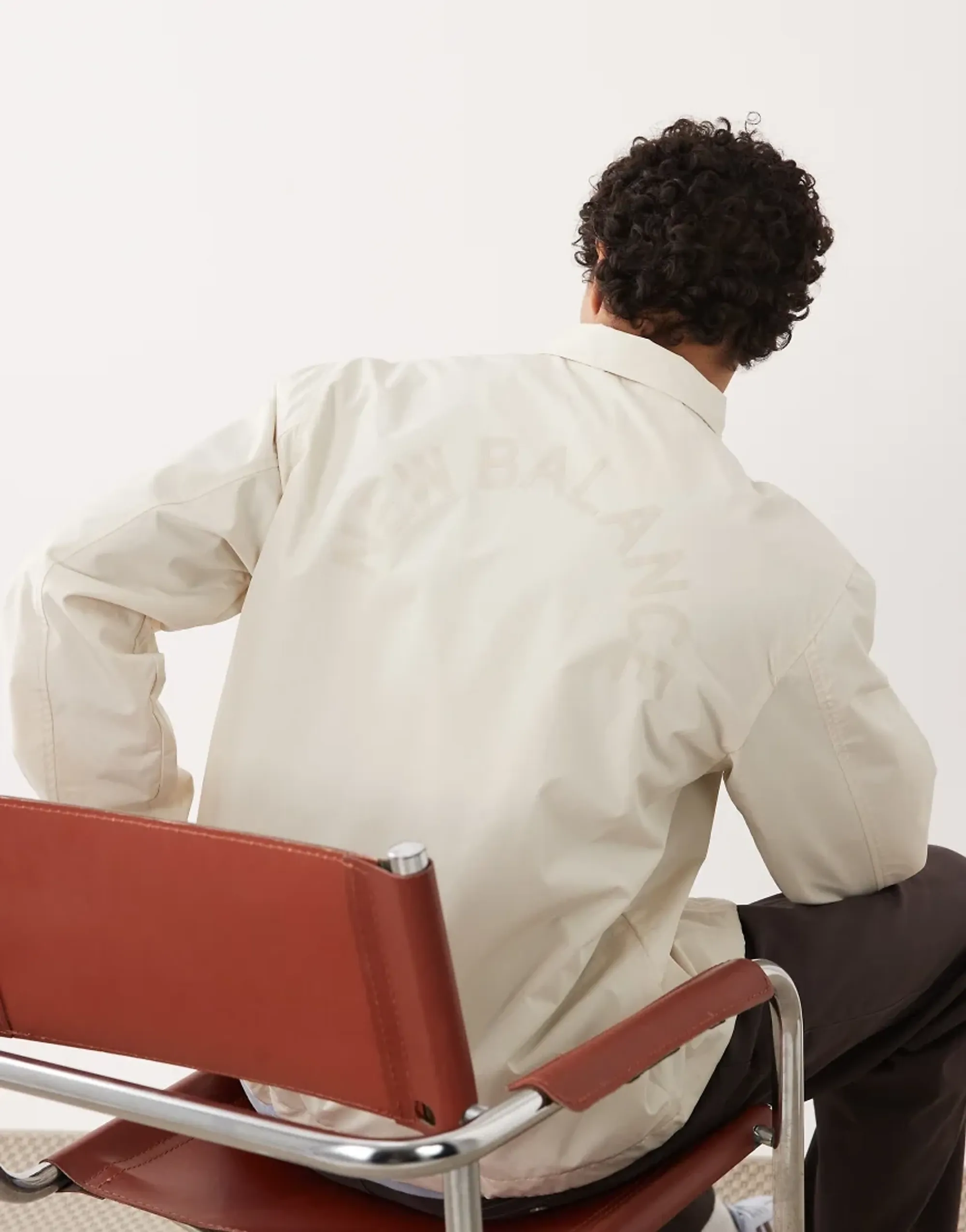 New Balance Men's Lightweight Coaches Jacket in Beige Nylon Woven