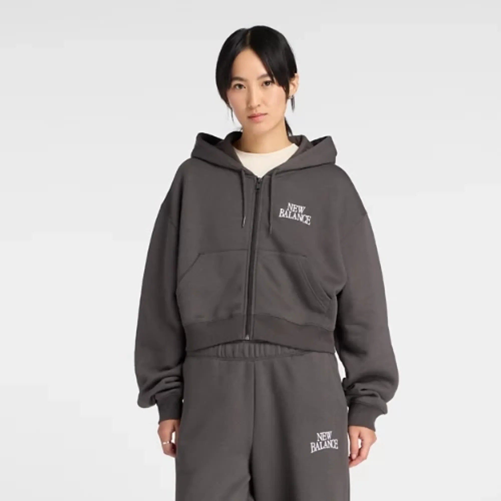 New Balance Women Trackside Fleece Full Zip in Black Cotton Fleece