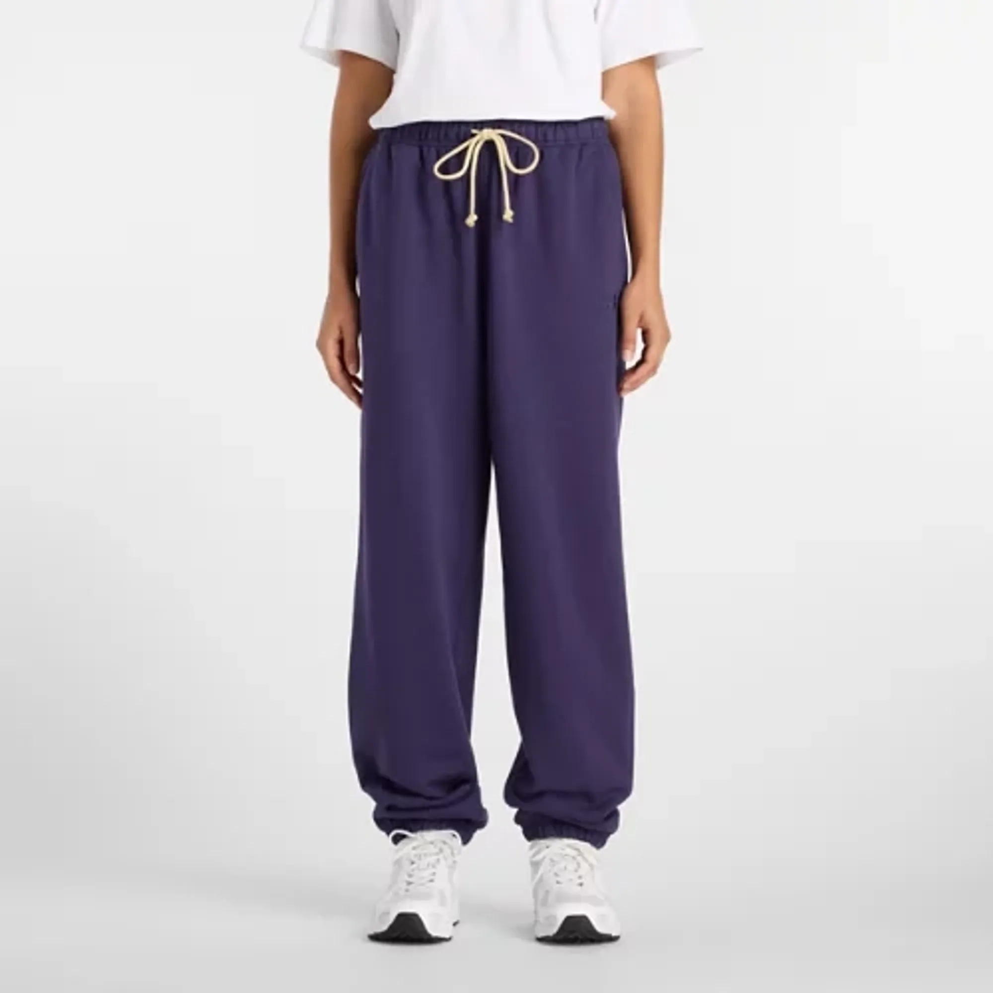 New Balance Women Athletics French Terry Jogger in Purple Cotton