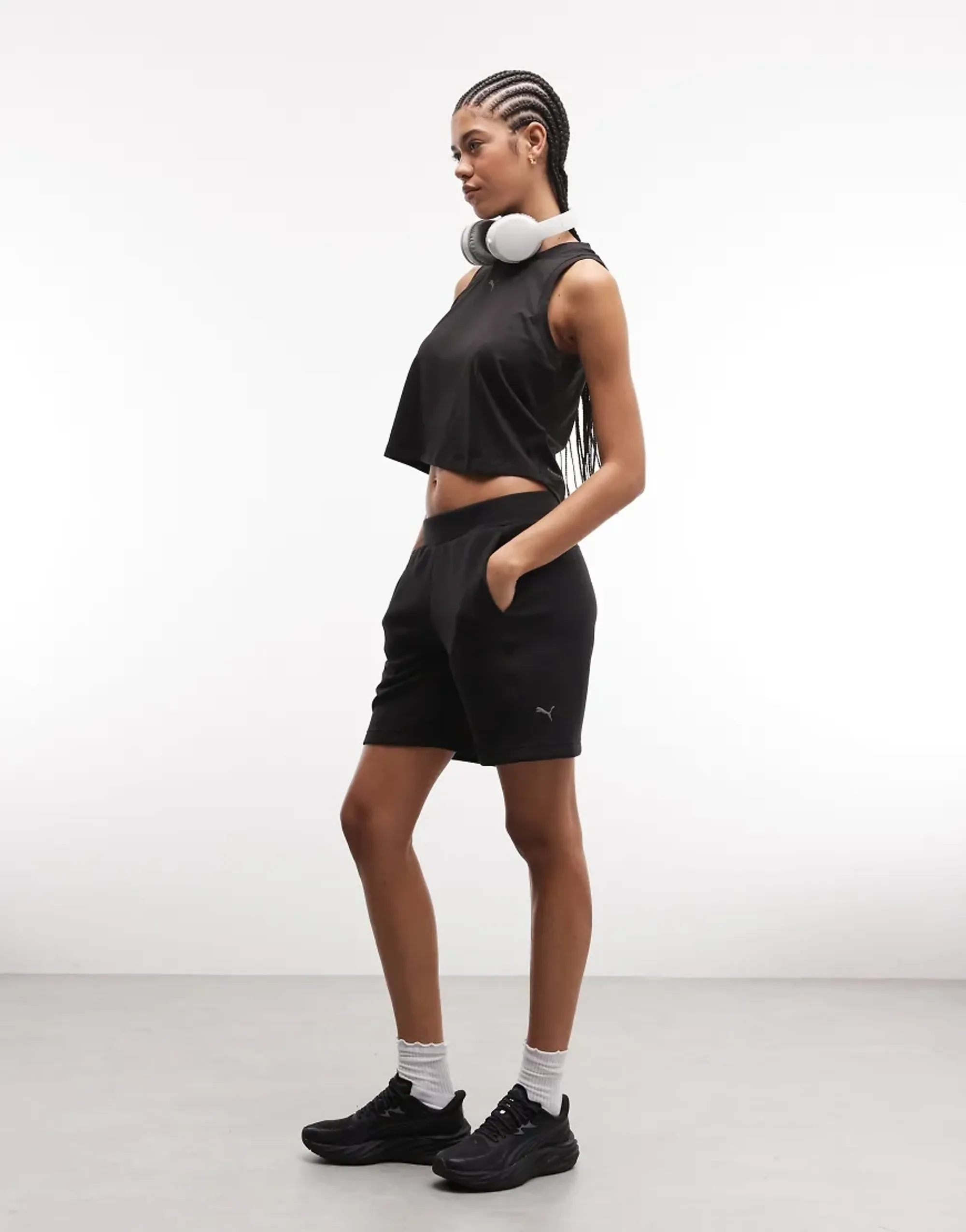 PUMA Cloudspun 7" Shorts Women, Black, size 3XL