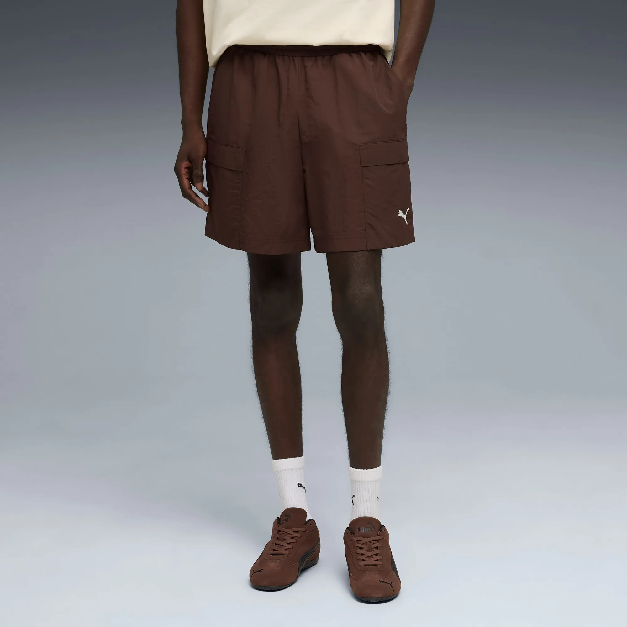 PUMA Wardrobe Essentials Relaxed Cargo Shorts 6" Men, Chocolate Brown, size Large