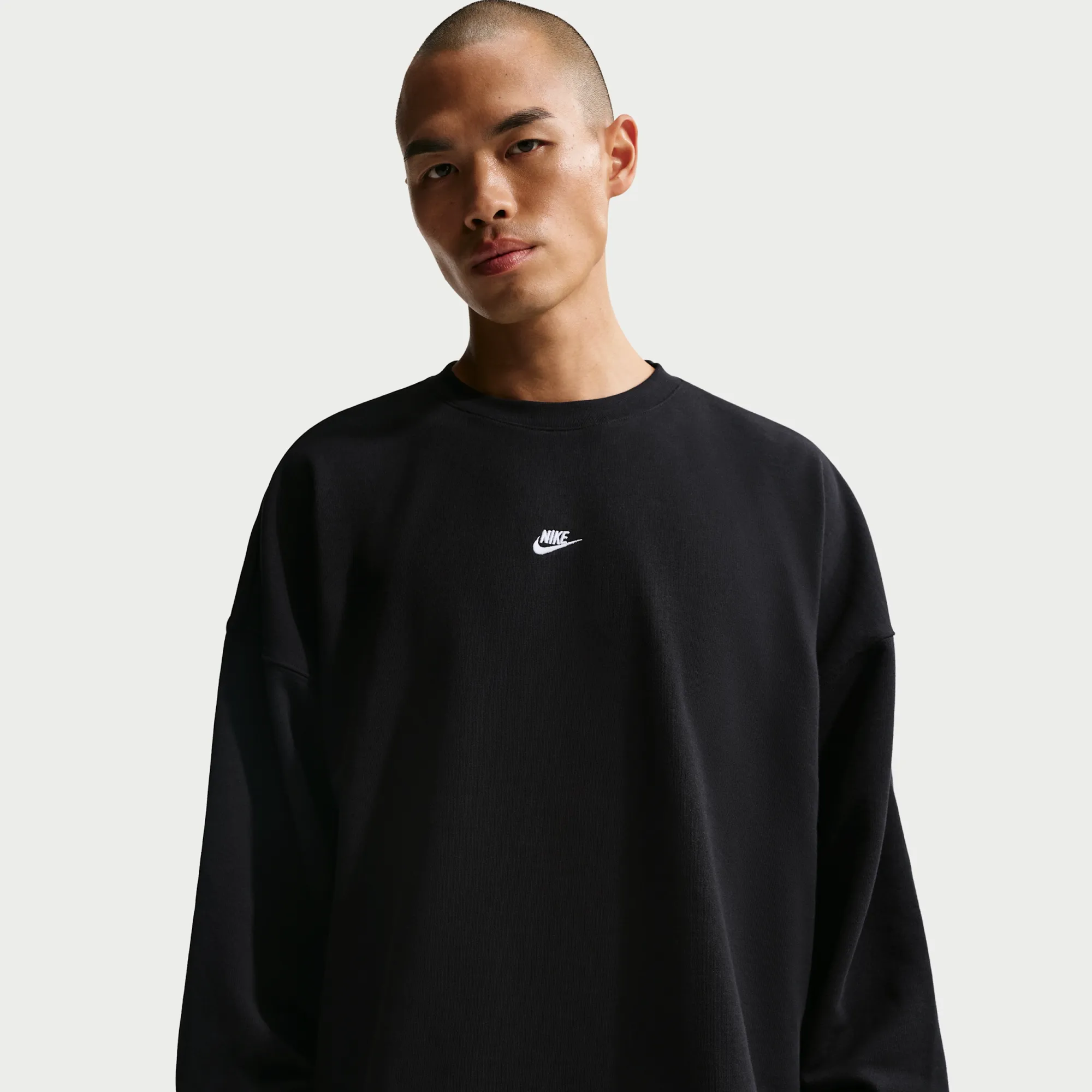 Nike Club Men's Oversized French-Terry Crew-Neck Sweatshirt - Black - Cotton/Polyester