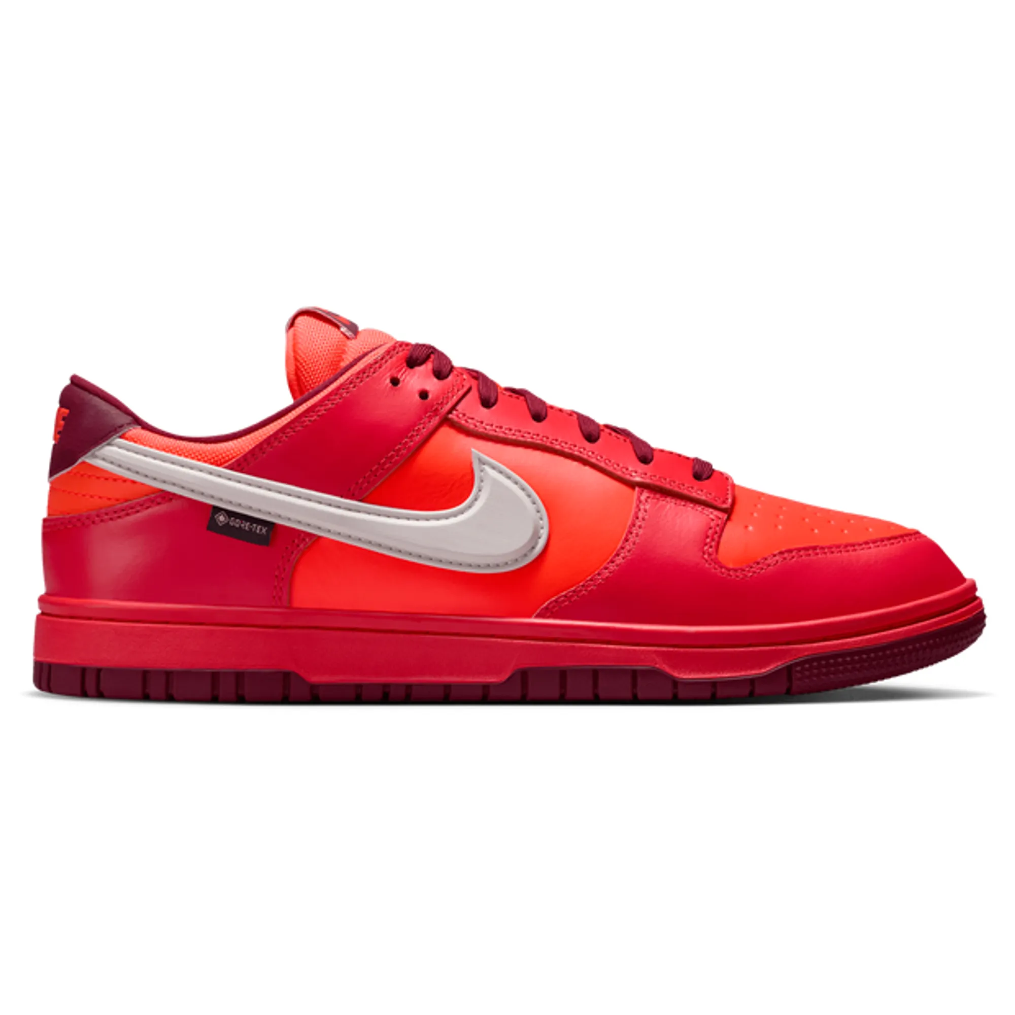 Nike Dunk Men's Sneakers - Red