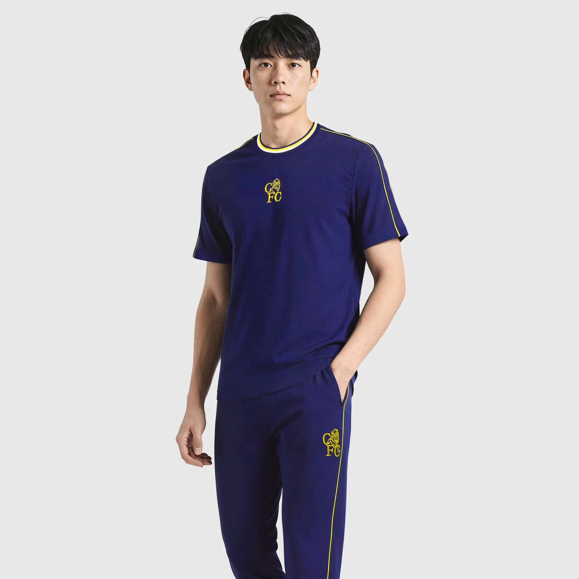Chelsea Retro Crest T-Shirt - Navy