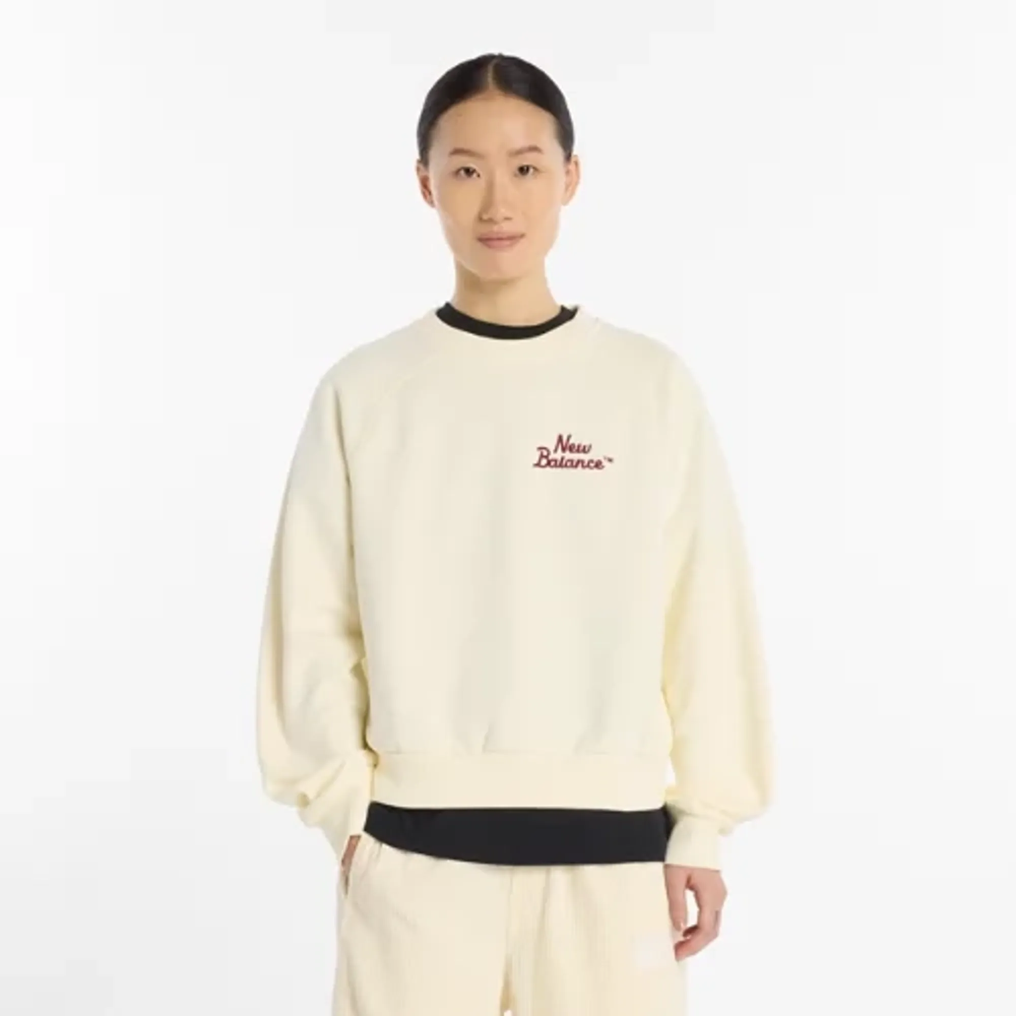 New Balance Women LNY Sweatshirt in Beige Cotton