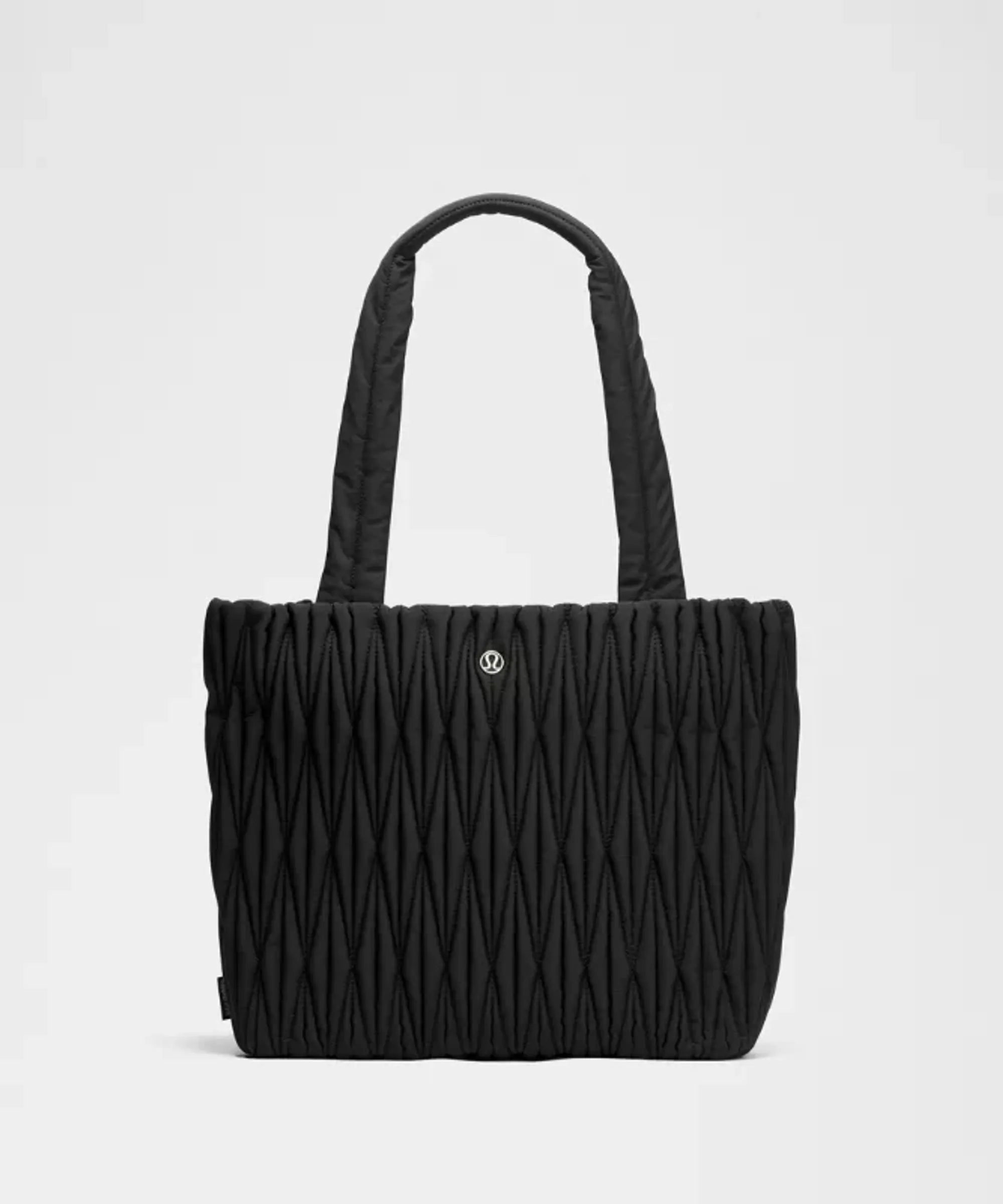 lululemon – Diamond Quilt Tote Bag 14L – Color Black