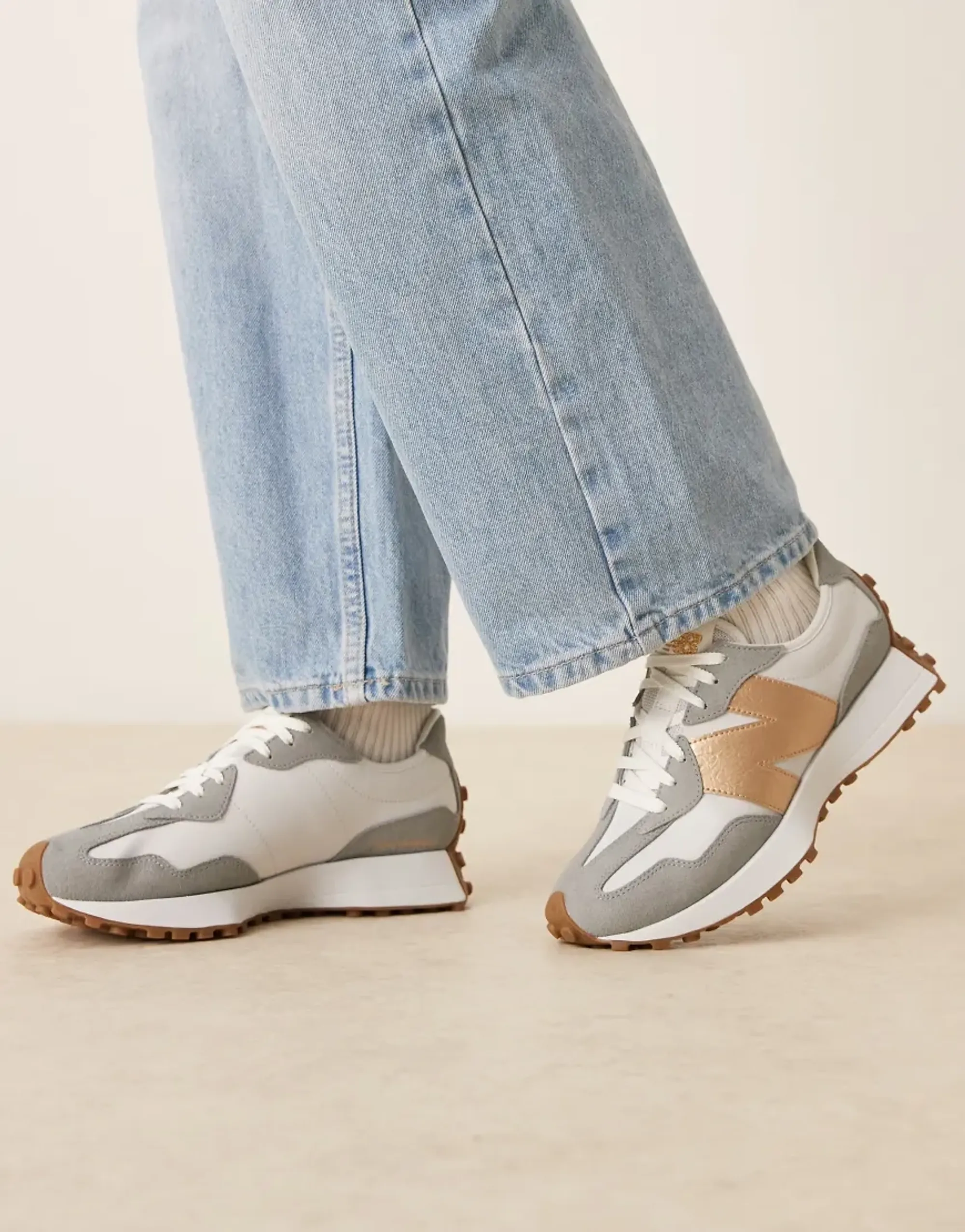 Sneakers New Balance 327 Grey Matter/ Gold Metallic Eur 37