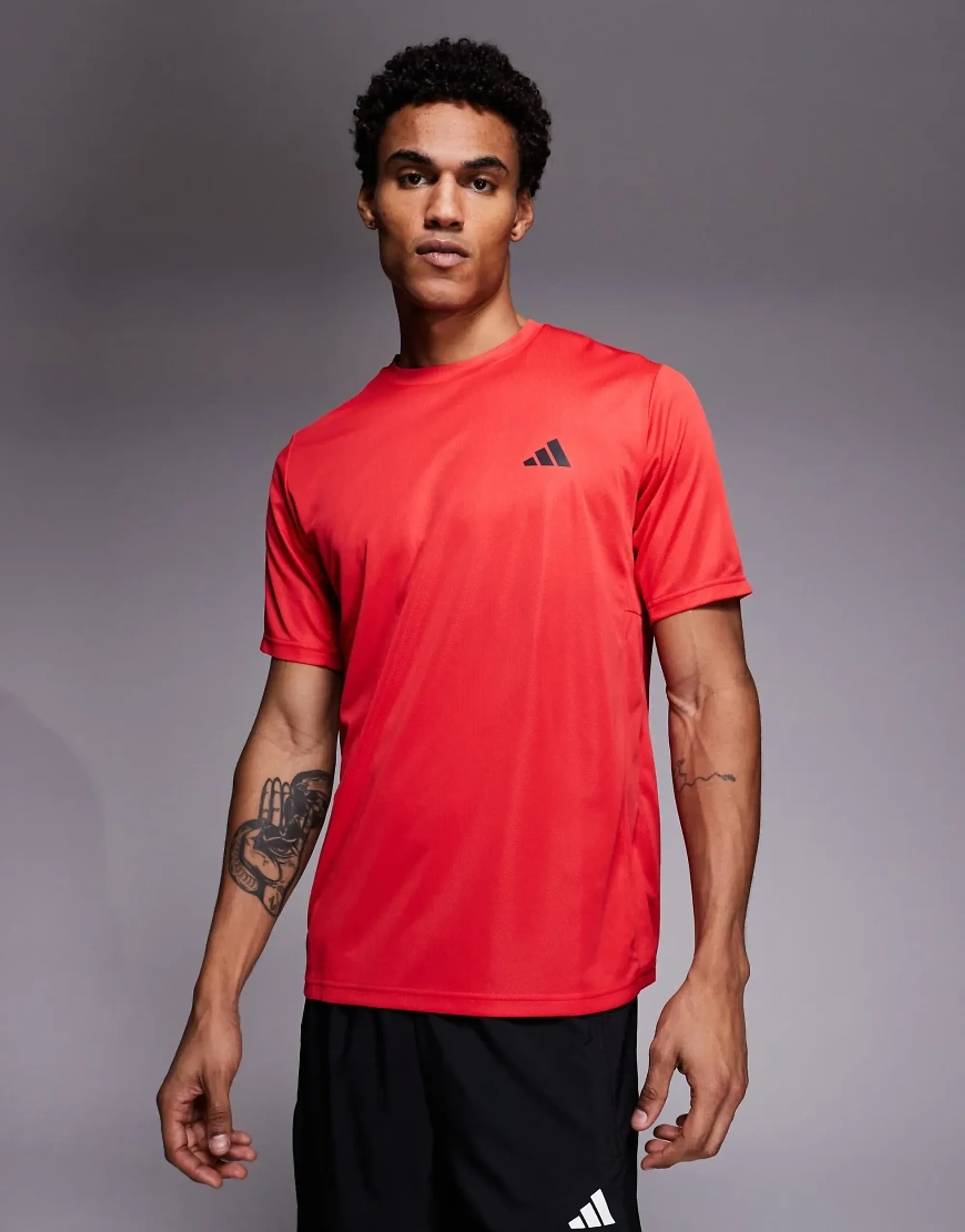 Adidas Training Essentials T-Shirt In Red