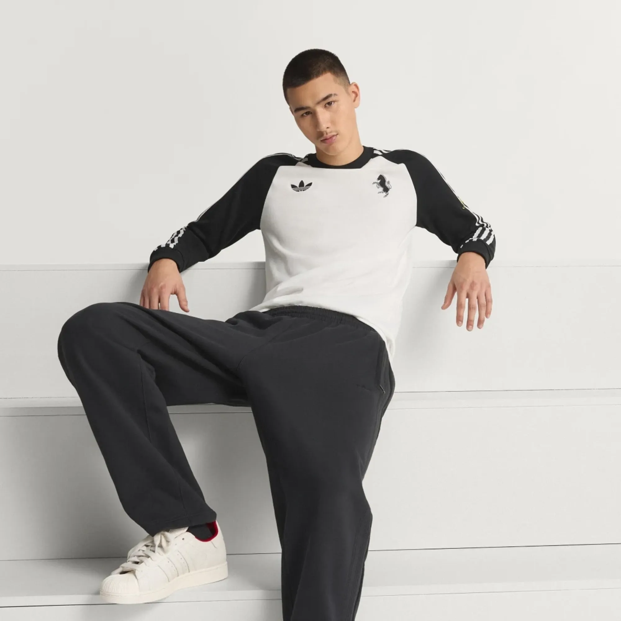 adidas Juventus FC Originals Long Sleeve T-Shirt