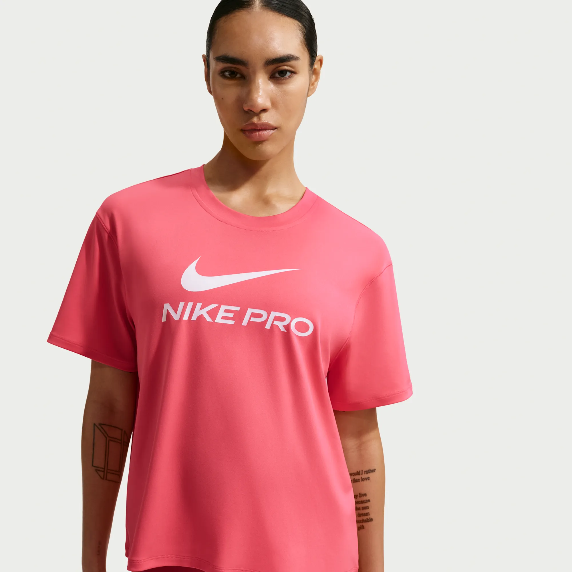 Nike Pro Women's Loose T-Shirt - Pink - Polyester/Elastane