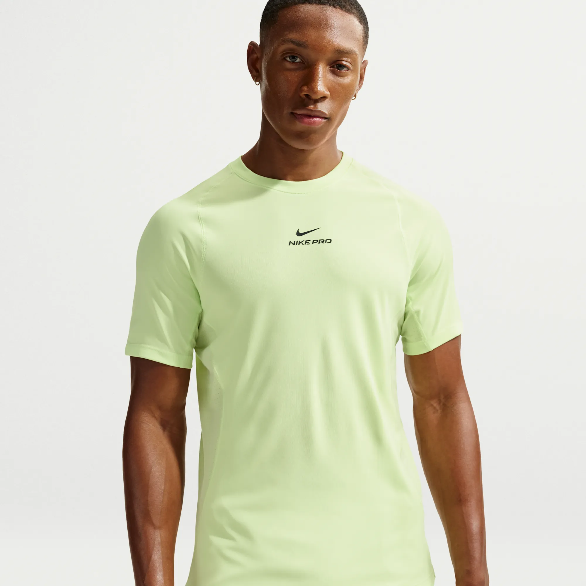 Nike Pro Training Men's Dri-FIT Short-Sleeve Top - Green - Polyester