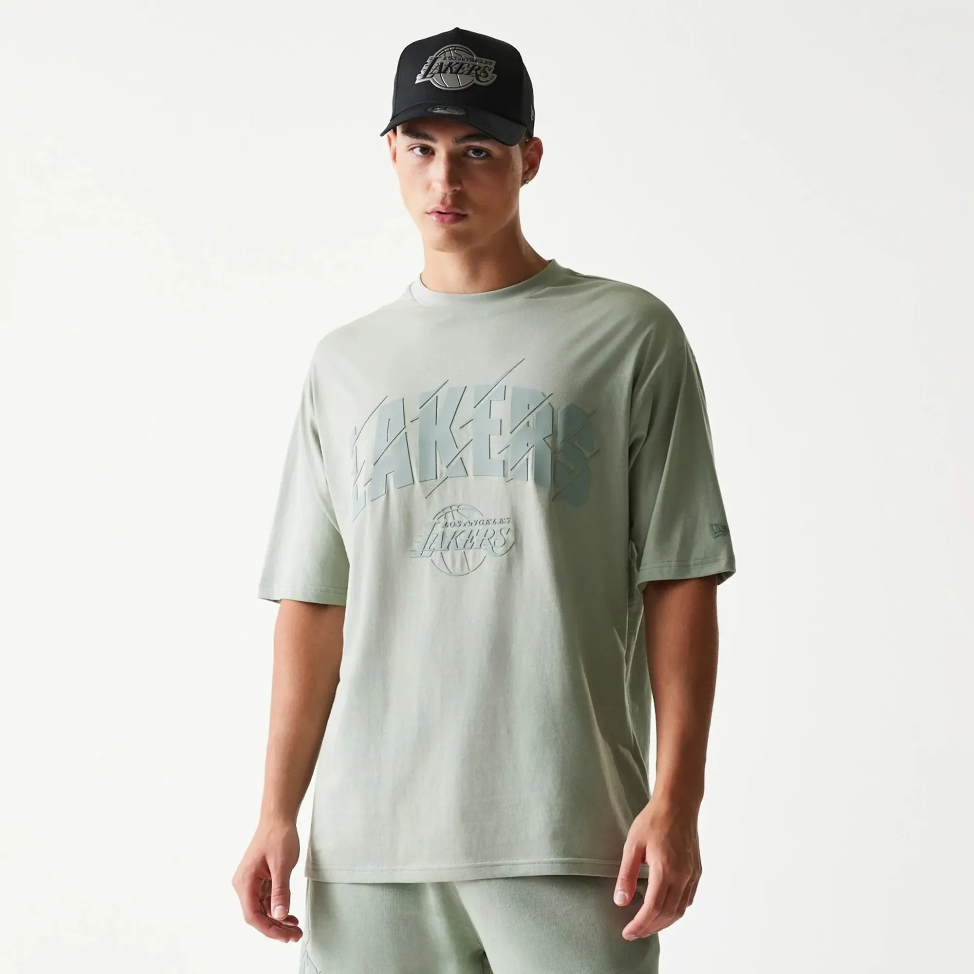 LA Lakers NBA Pastel Green Oversized T-Shirt New Era Cap adult unisex