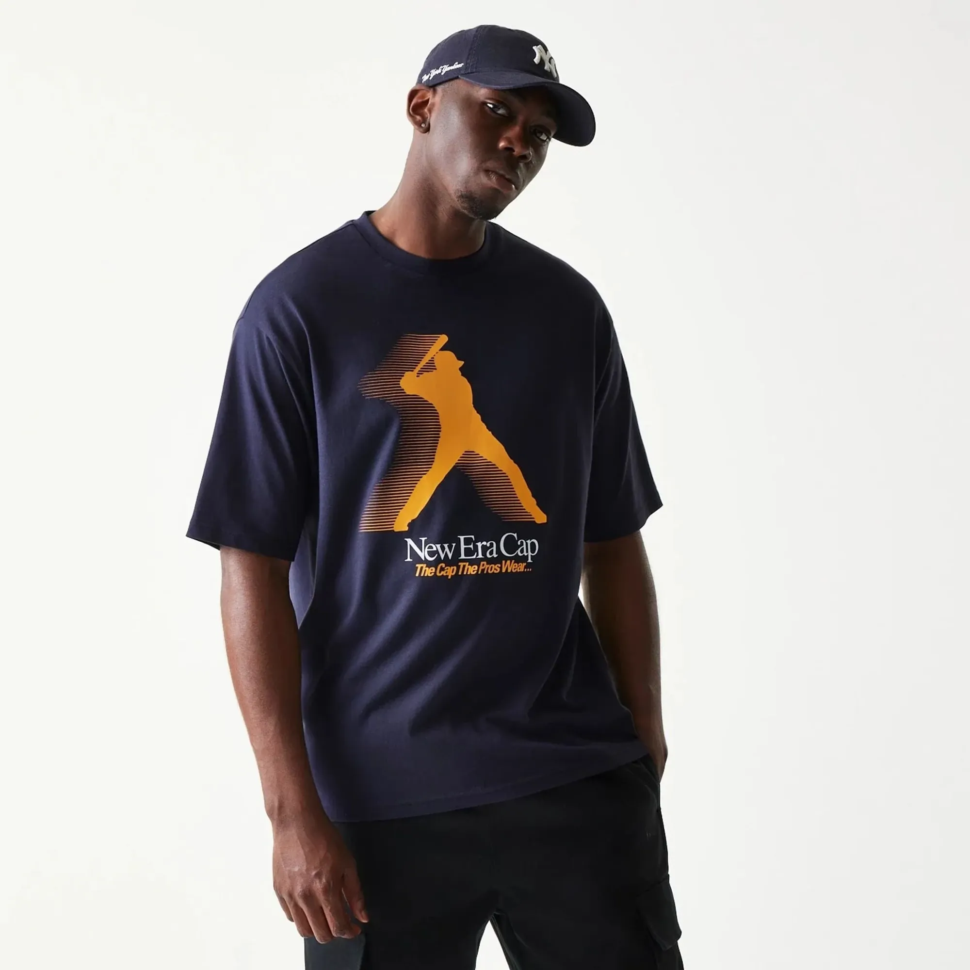 New Era Baseball Player Graphic Navy Oversized T-Shirt adult unisex
