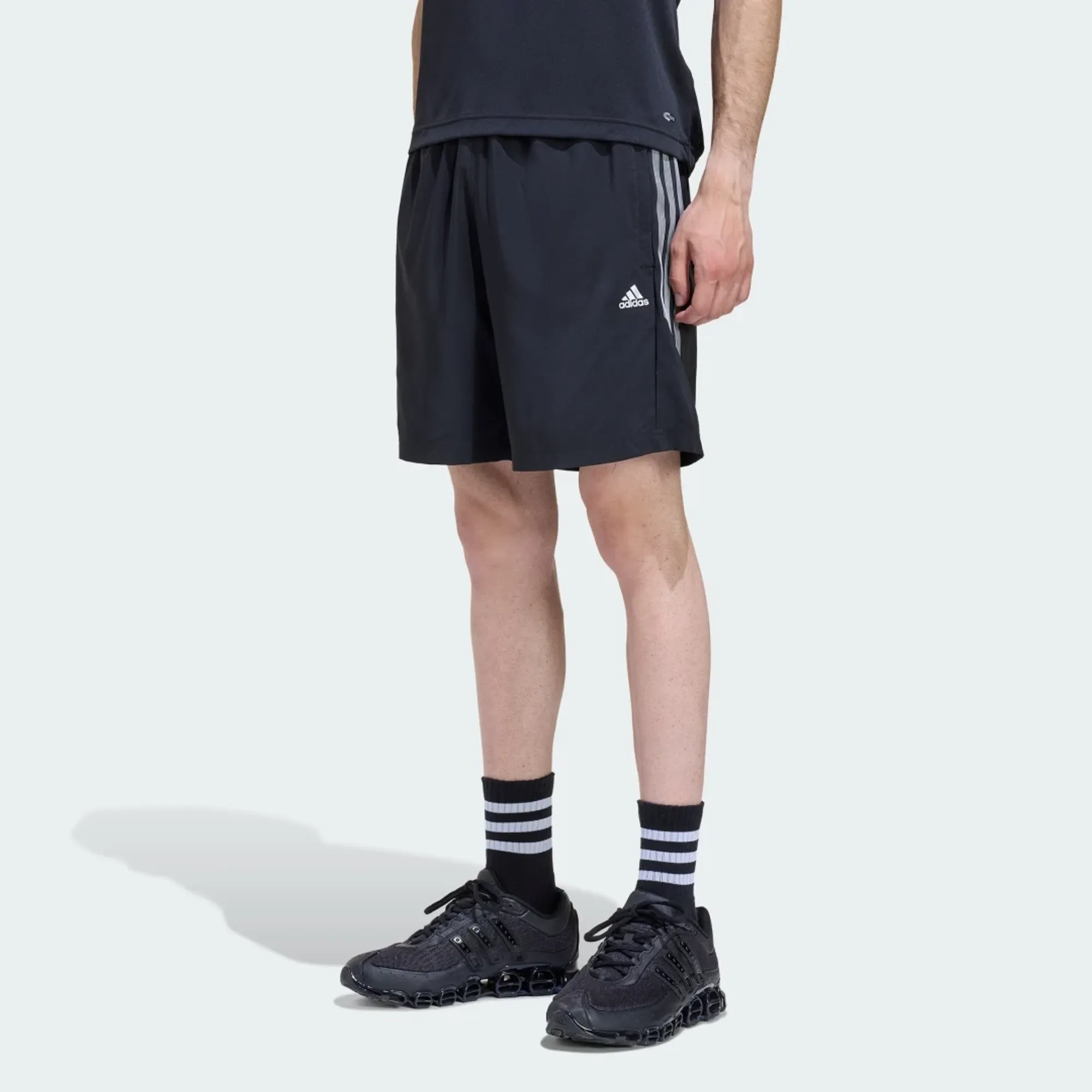 adidas LIGHTWEIGHT REGULAR SHORTS