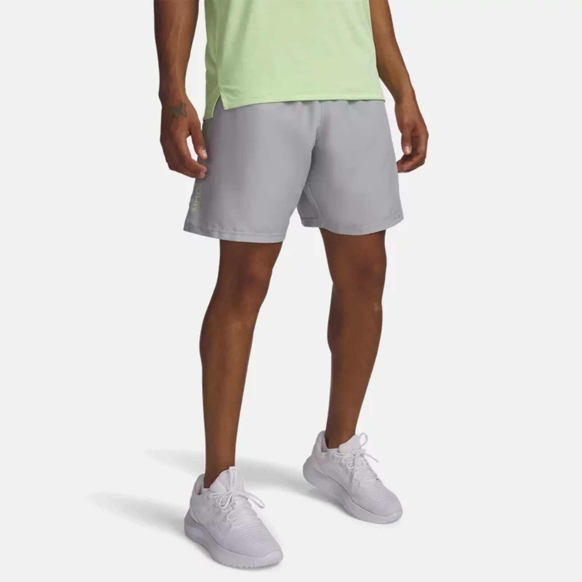 Under Armour Tech™ Woven Wordmark Men's 8.25" Shorts Mod Gray / Lumos Lime L