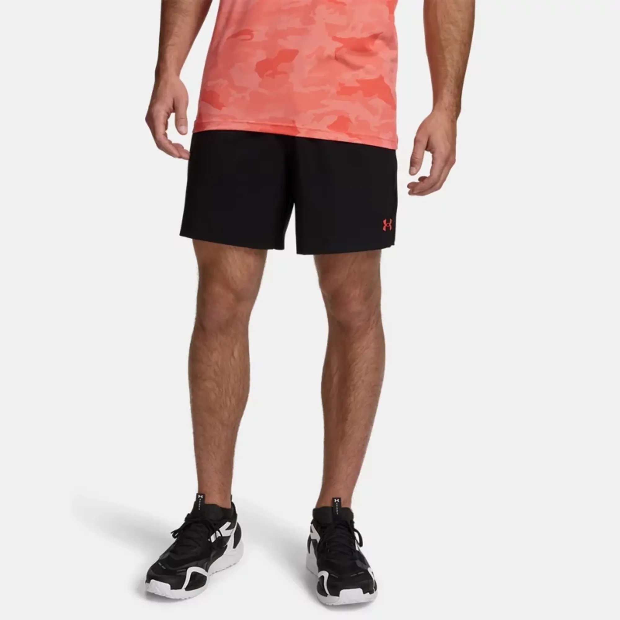 Under Armour  Vanish Woven 8" Men's Shorts Ultimate Black / Venom Red / Venom Red L