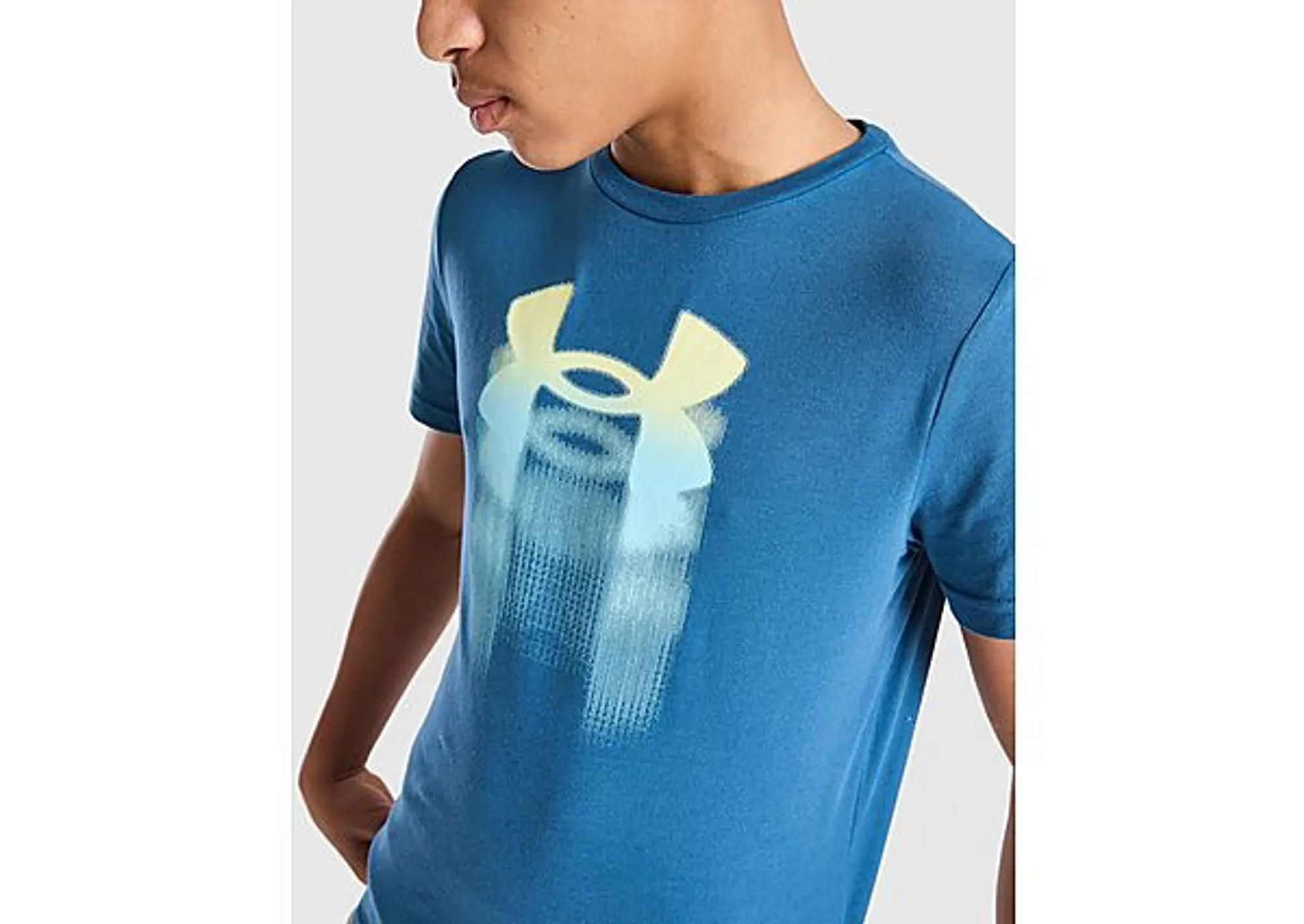 Under Armour  Logo Blur Boys' Short Sleeve Wham Blue / Fade Green YLG (59 - 63 in)