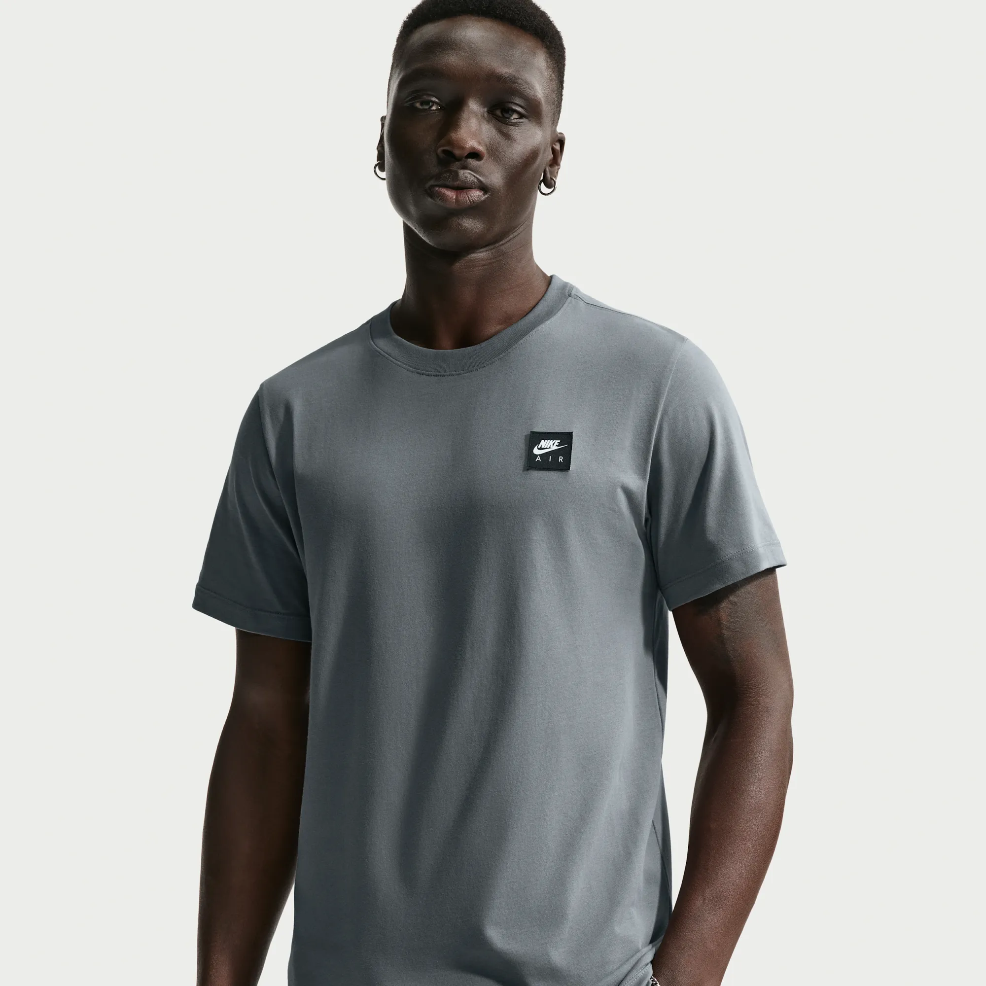 Nike T-Shirt - Grey - Cotton