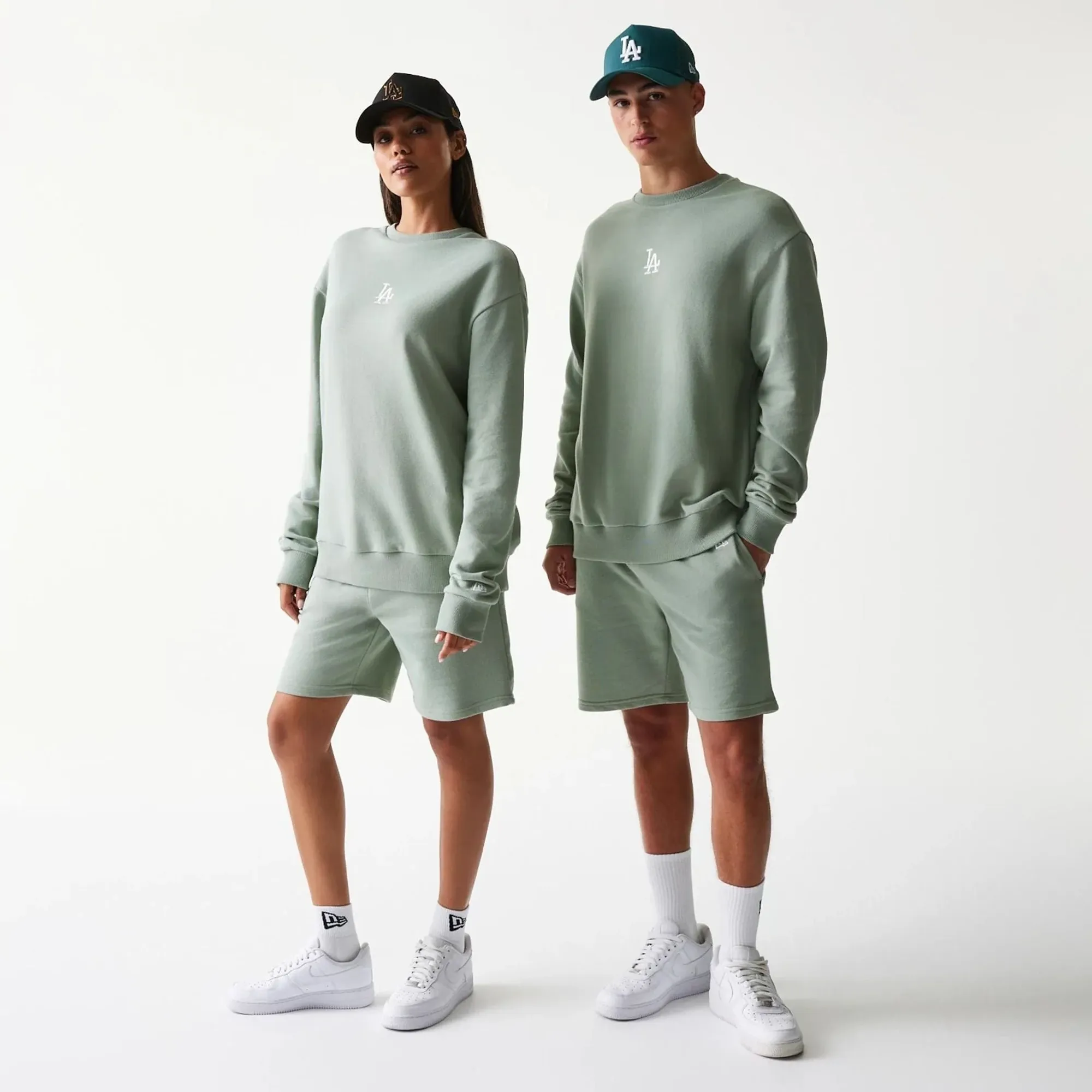 LA Dodgers MLB Midi Pastel Green Oversized Crew Neck Sweater New Era Cap adult unisex