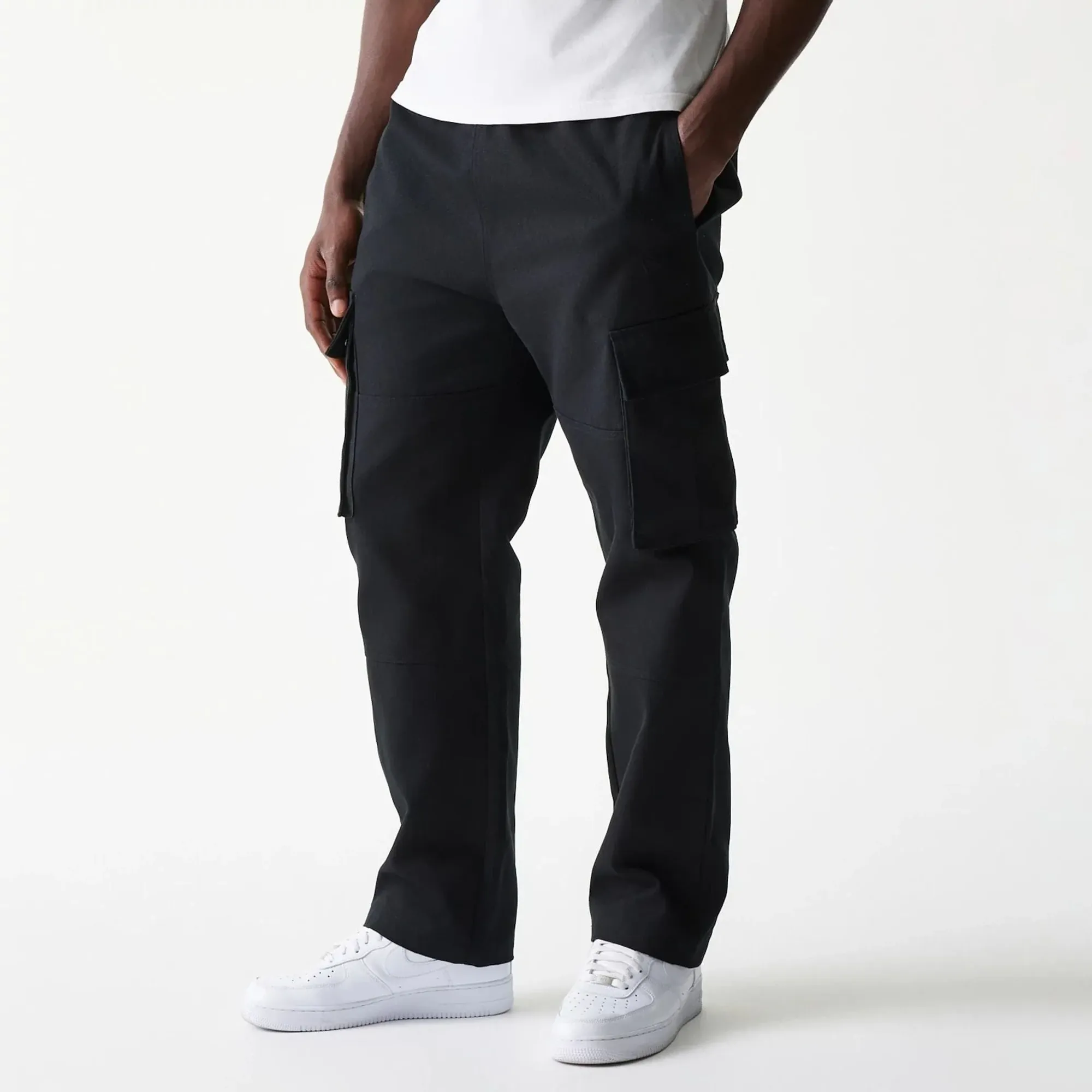 New Era Black Straight Leg Cargo Joggers adult unisex