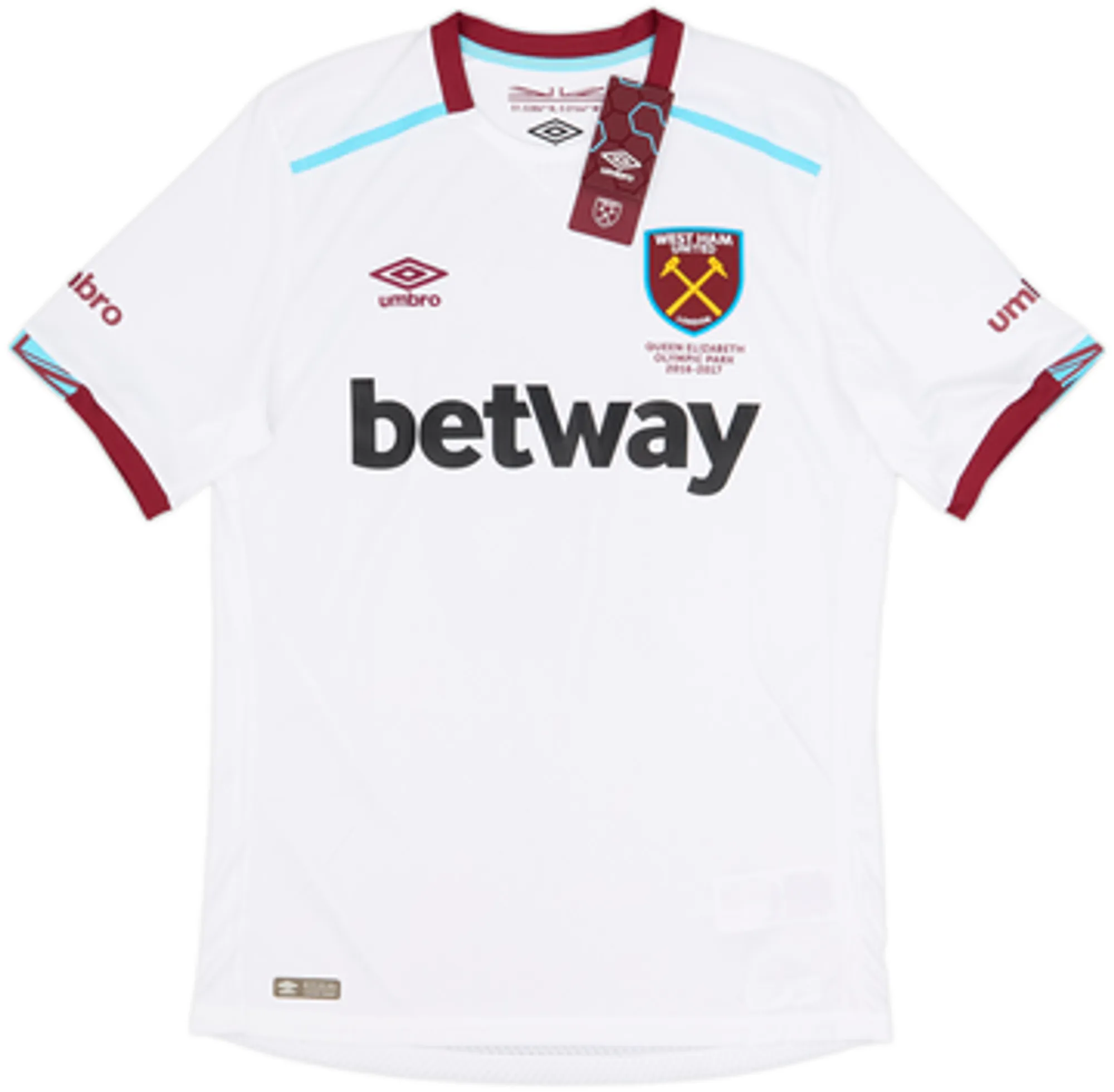 2016-17 West Ham Away Shirt Noble #16 (M)