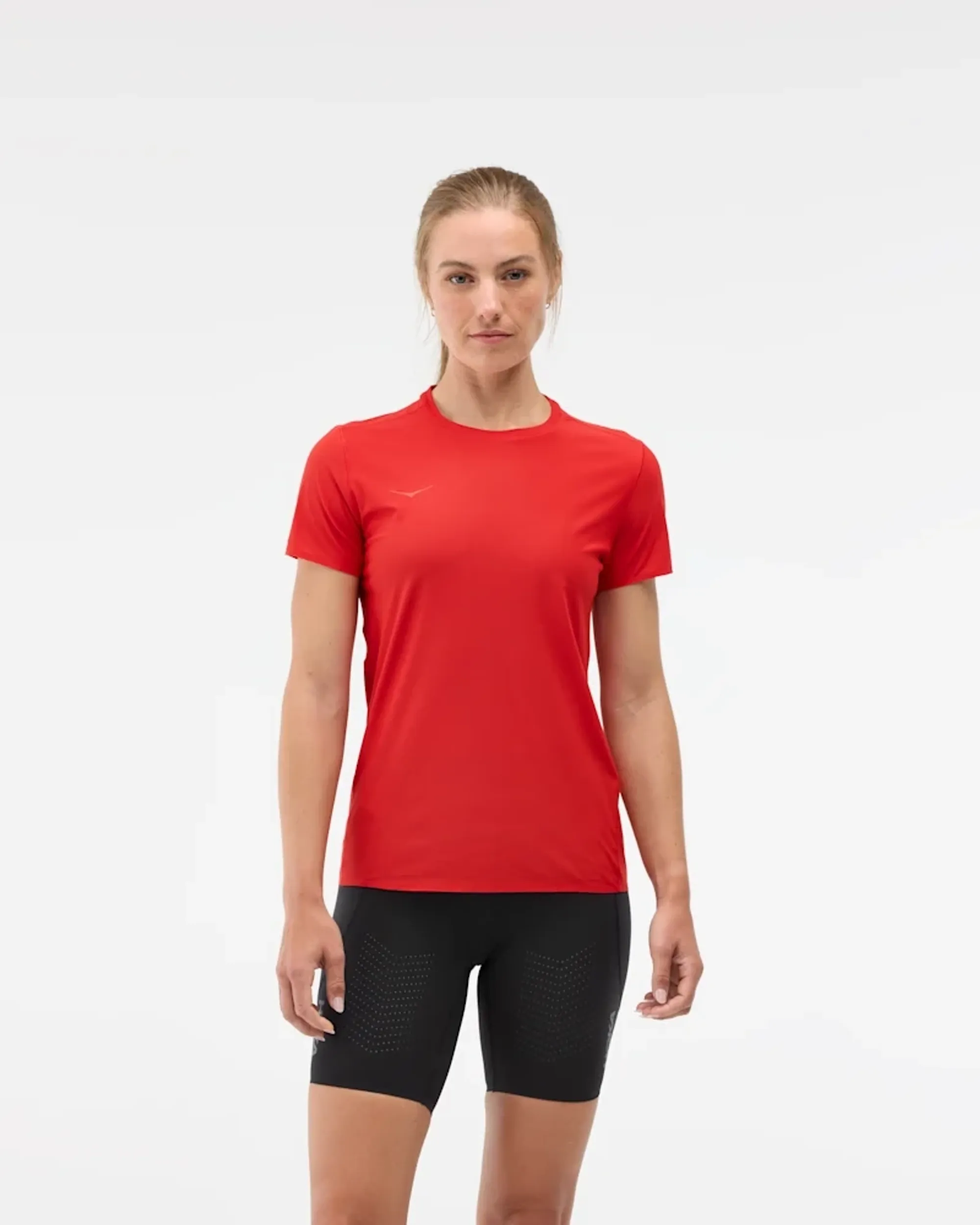 Hoka Women's Airolite Short Sleeve Top 2.0 In Vermillion