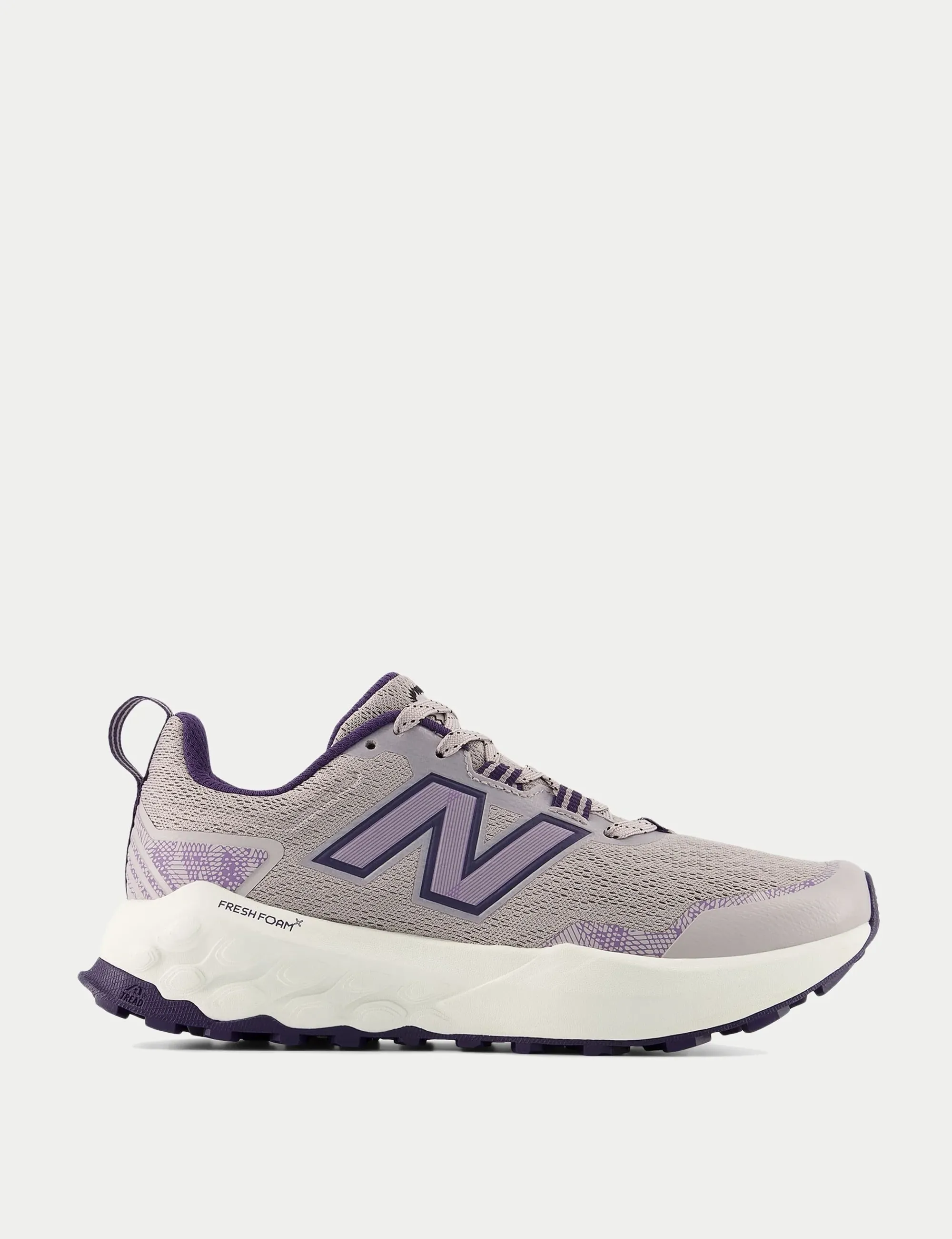 New Balance Women Fresh Foam X Garoé V2 in Grey/Purple Textile