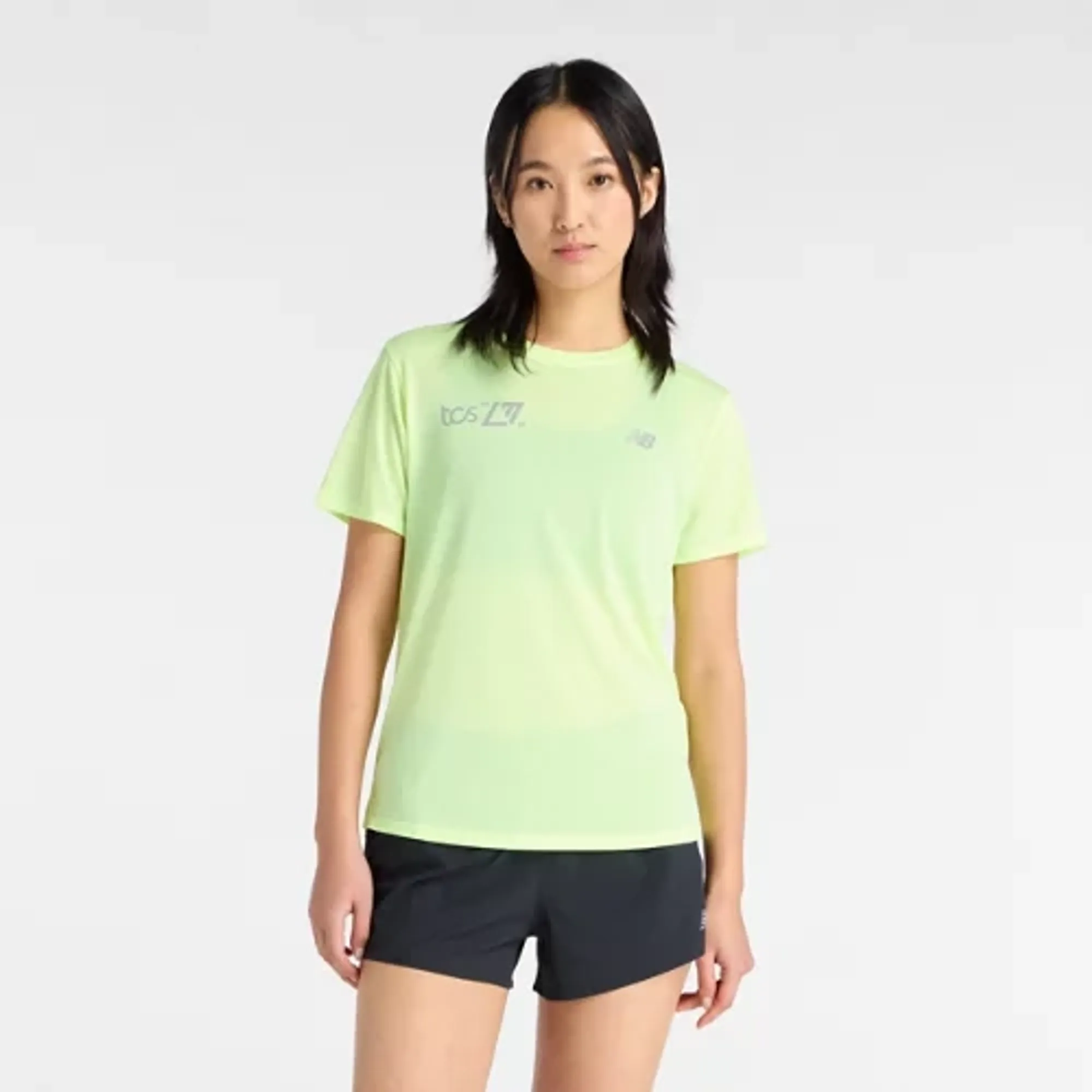 New Balance Women London Edition RC Essential T-Shirt in Green Polyester