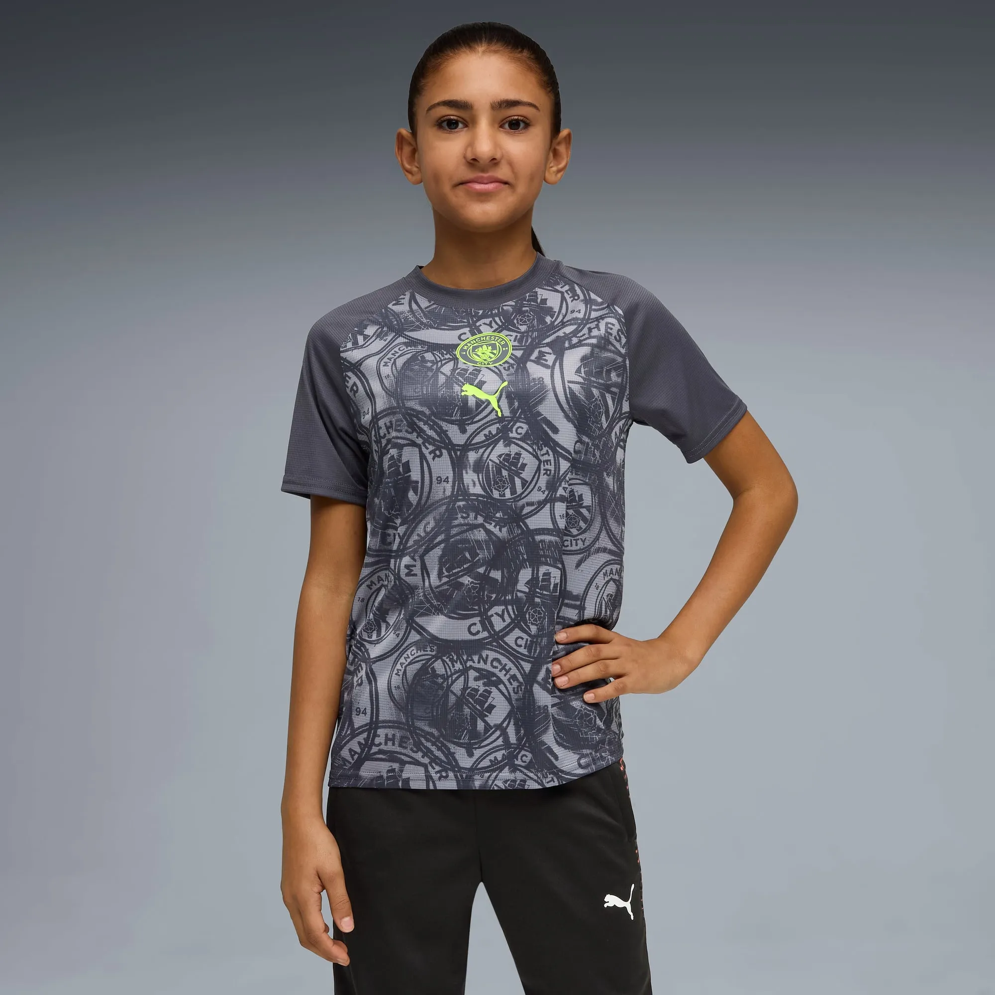 PUMA Manchester City Warmup Jersey Youth, Galactic Grey/Pro Green, size 11-12 Youth