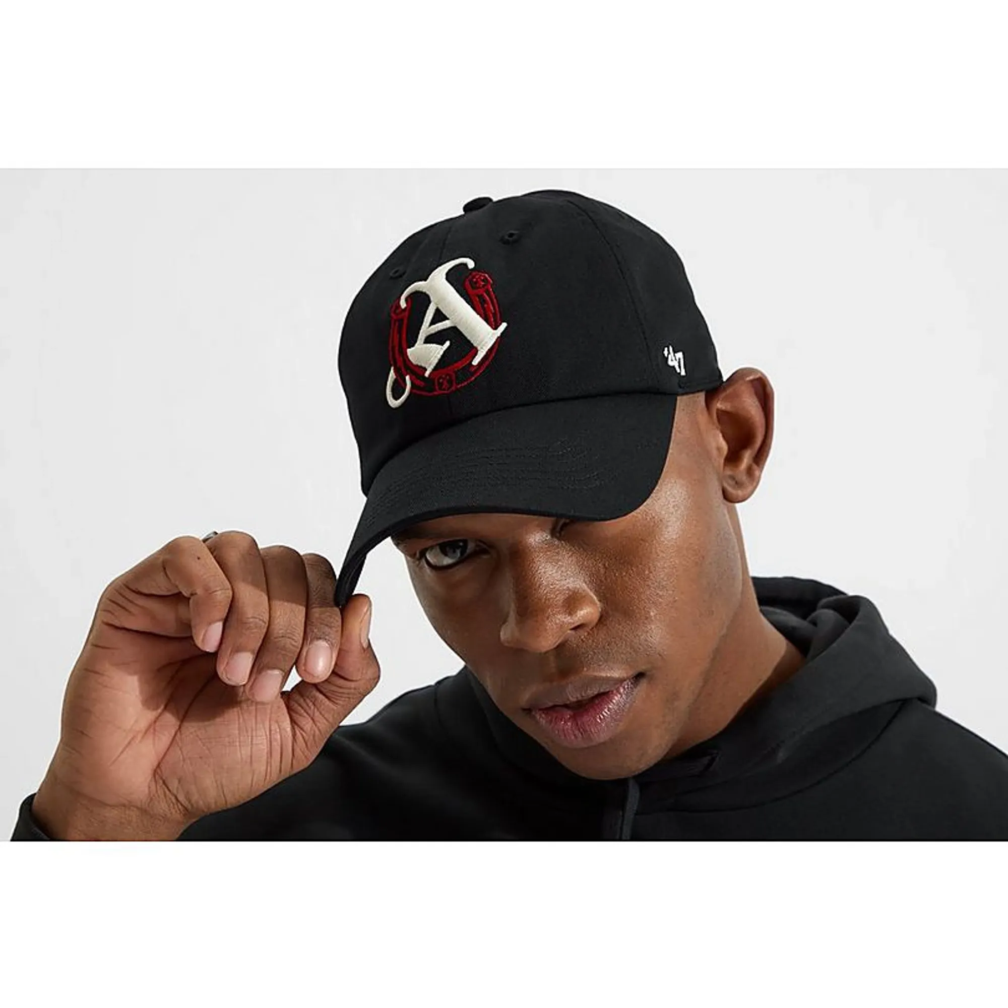 Arsenal 47 Essentials Horseshoe Cap, Black