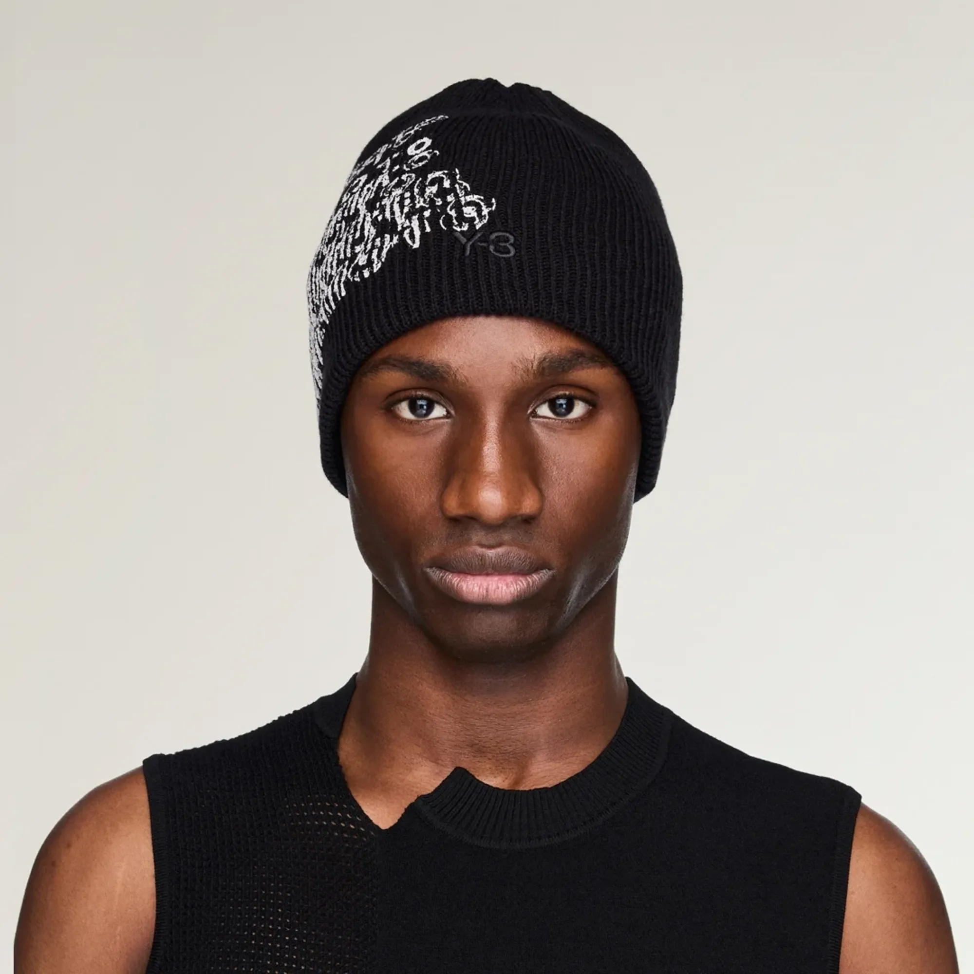 adidas Y-3 GRAPHIC BEANIE