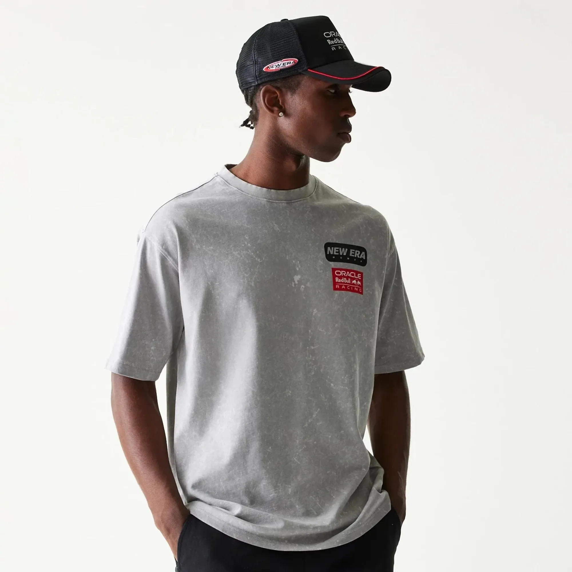 Red Bull Racing Linear Graphic Grey Oversized T-Shirt New Era Cap adult unisex