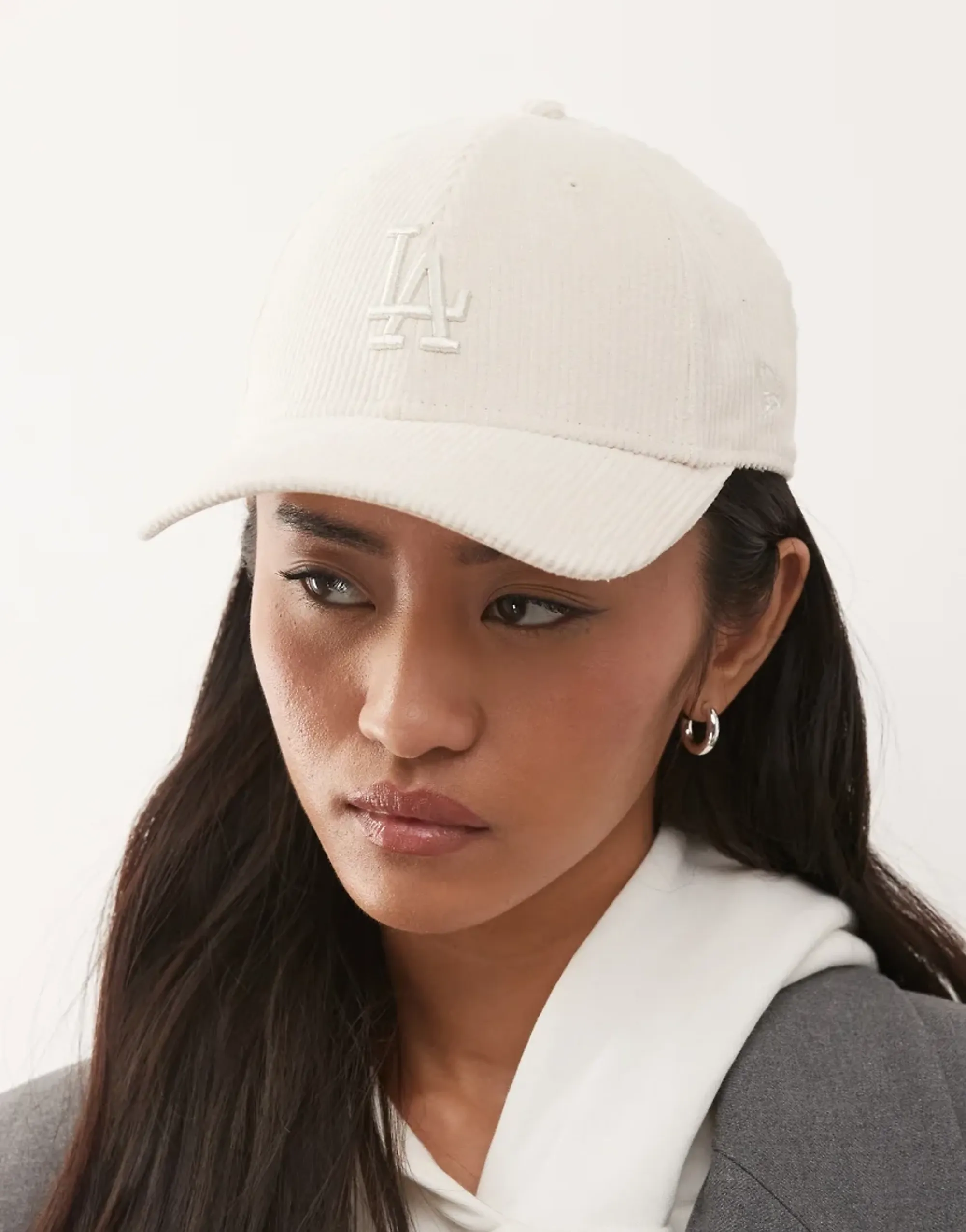LA Dodgers Womens MLB Pastel Cord Light Beige 9FORTY M-Crown Cap New Era Cap adult female