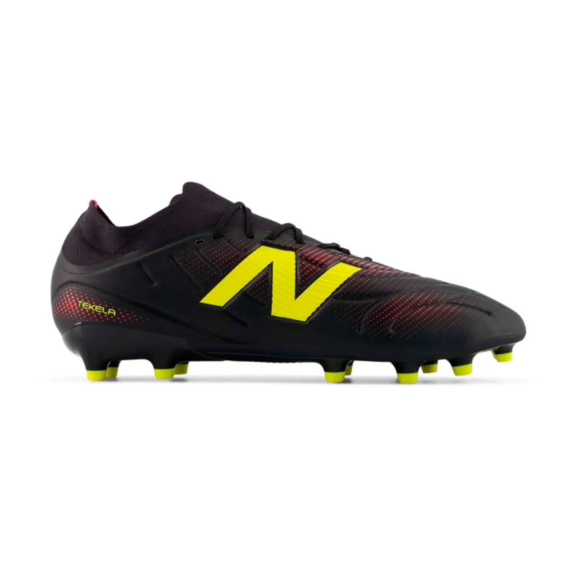 New Balance Unisex Tekela Team Low MG V5 Synthetic