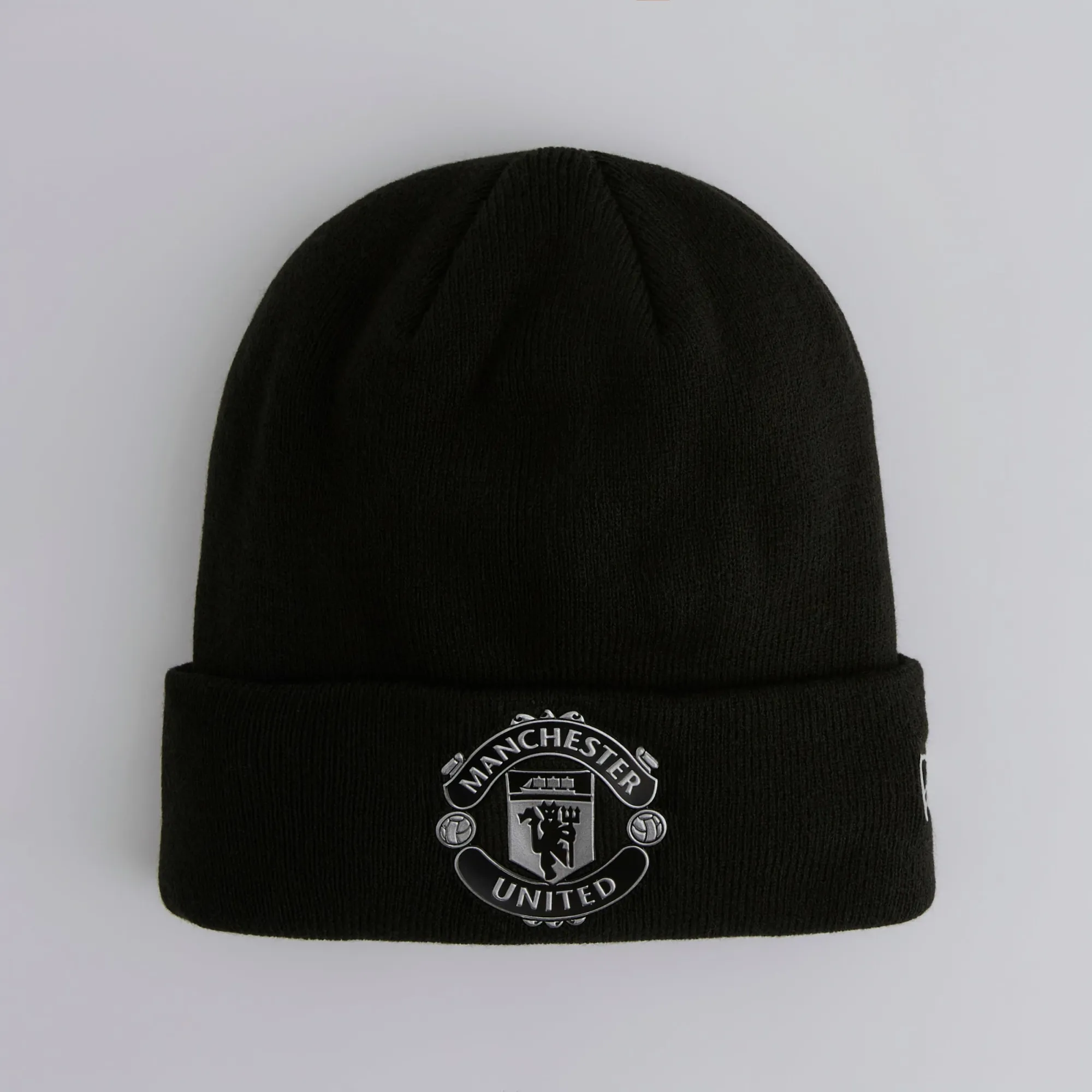Manchester United x New Era Reflective Crest Beanie Black