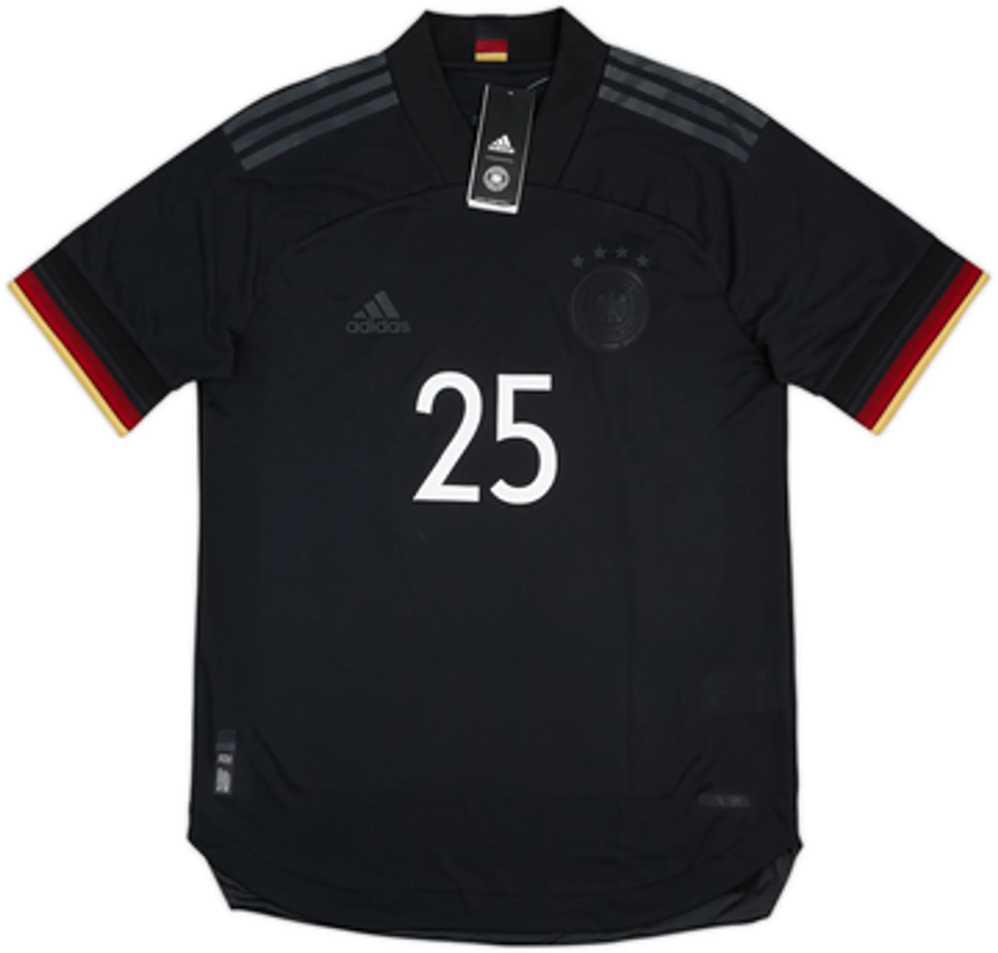 2020-21 Germany Authentic Away Shirt Muller #25 (S)