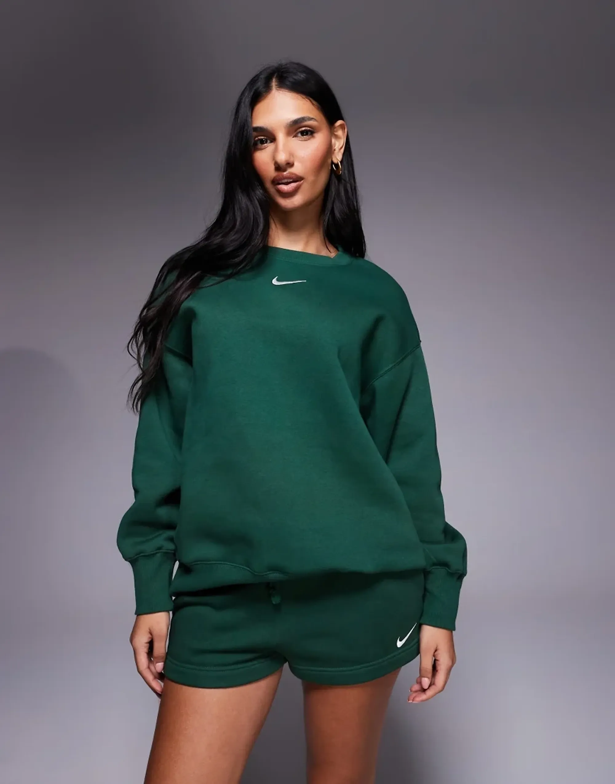 Nike Phoenix Fleece Oversized Sweatshirt In Green
